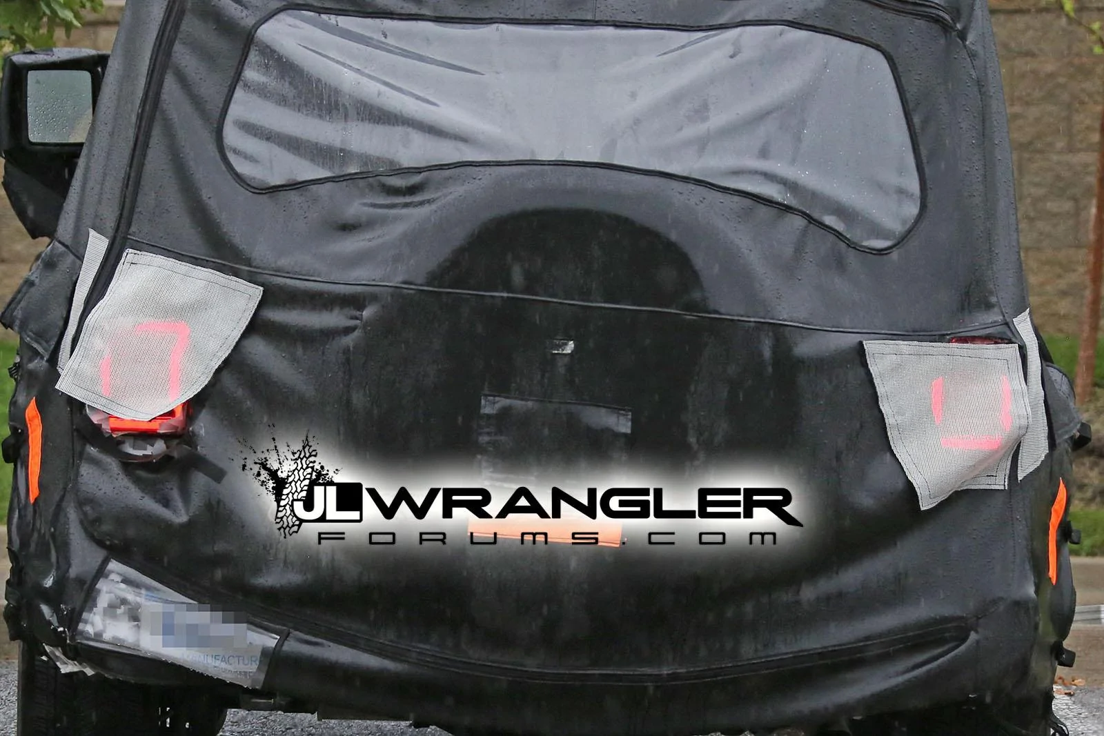 Jeep Wrangler JL Tail Lights on 2018 Jeep Wrangler EXPOSED! 2018-Jeep-Wrangler-Tail-Lights-3