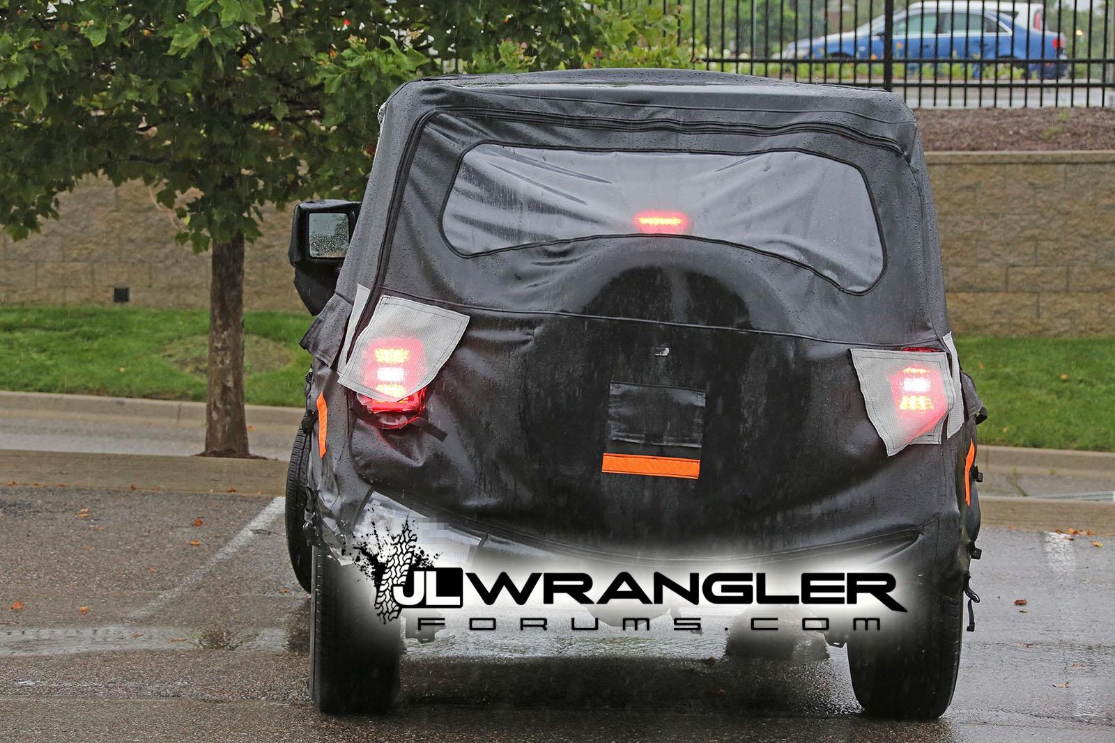 Jeep Wrangler JL Tail Lights on 2018 Jeep Wrangler EXPOSED! 2018-Jeep-Wrangler-Tail-Lights-4