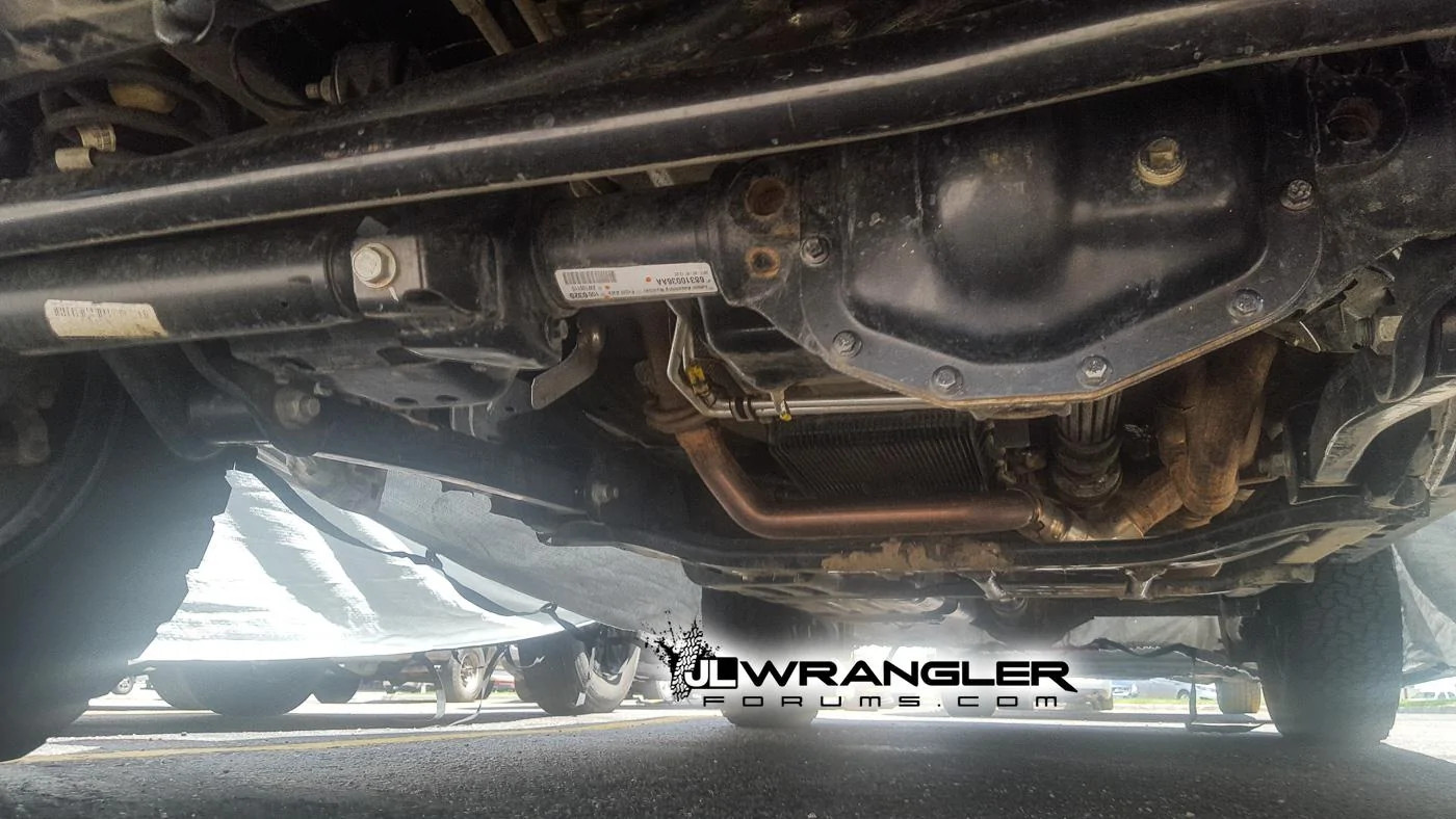 Jeep Wrangler JL 2019 Jeep Wrangler Diesel Prototype Reappears! Great undercarriage pics 2019-Jeep-Wrangler-JL-Diesel-Testing-1
