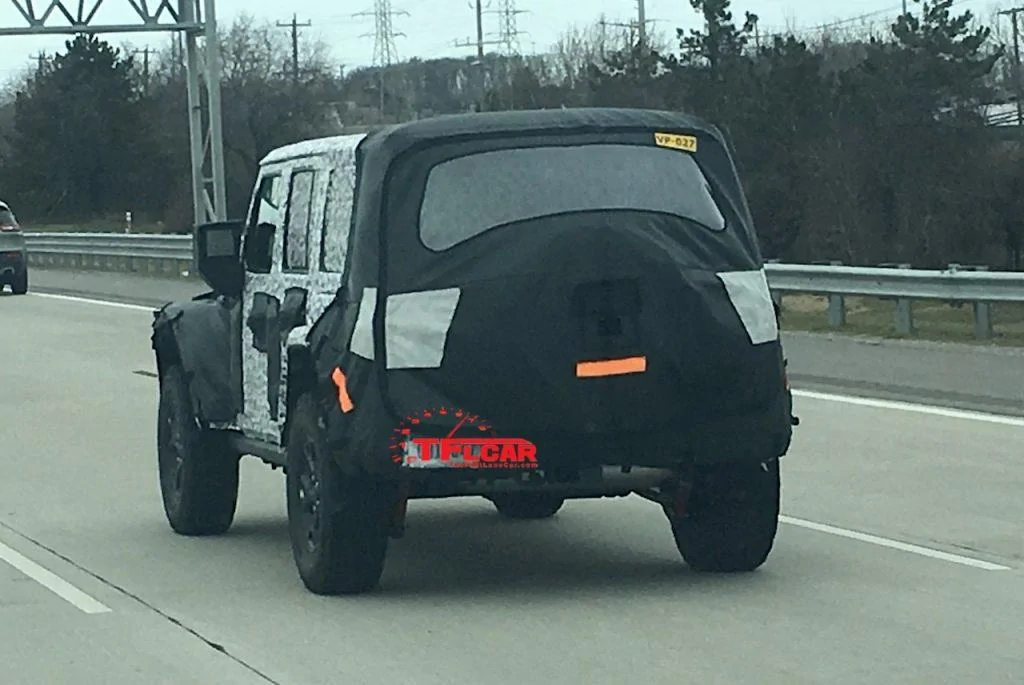 Jeep Wrangler JL Panel-Hardtop Theory 2018-jeep-wrangler-rubicon-wheels-1024x685