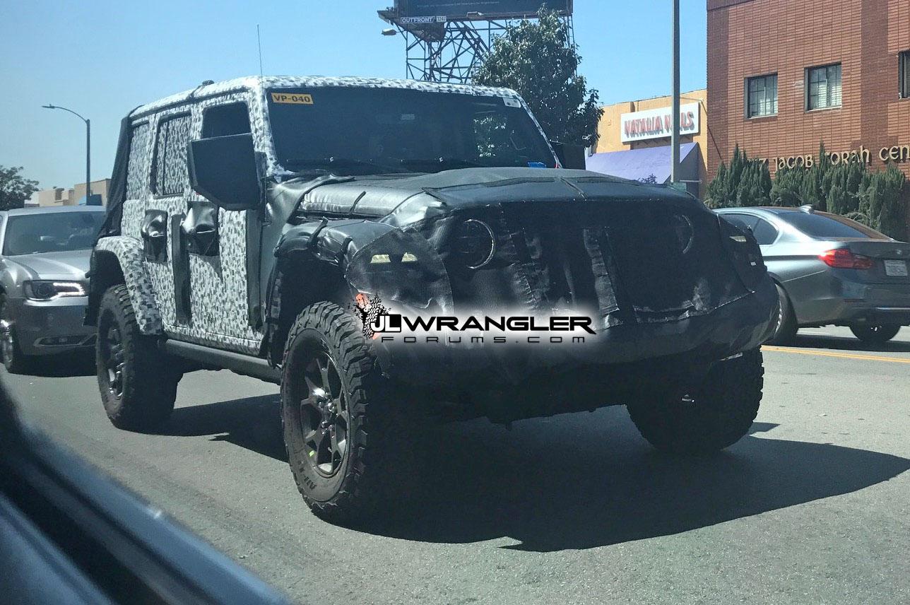 Jeep Wrangler JL Panel-Hardtop Theory 2018-jeepwrangler-rubicon-2-
