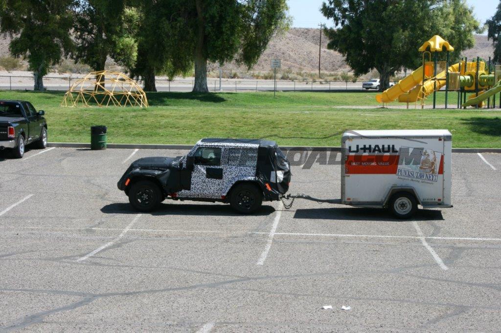 2018-Jeep-Wrangler-JL-towing-8.jpg