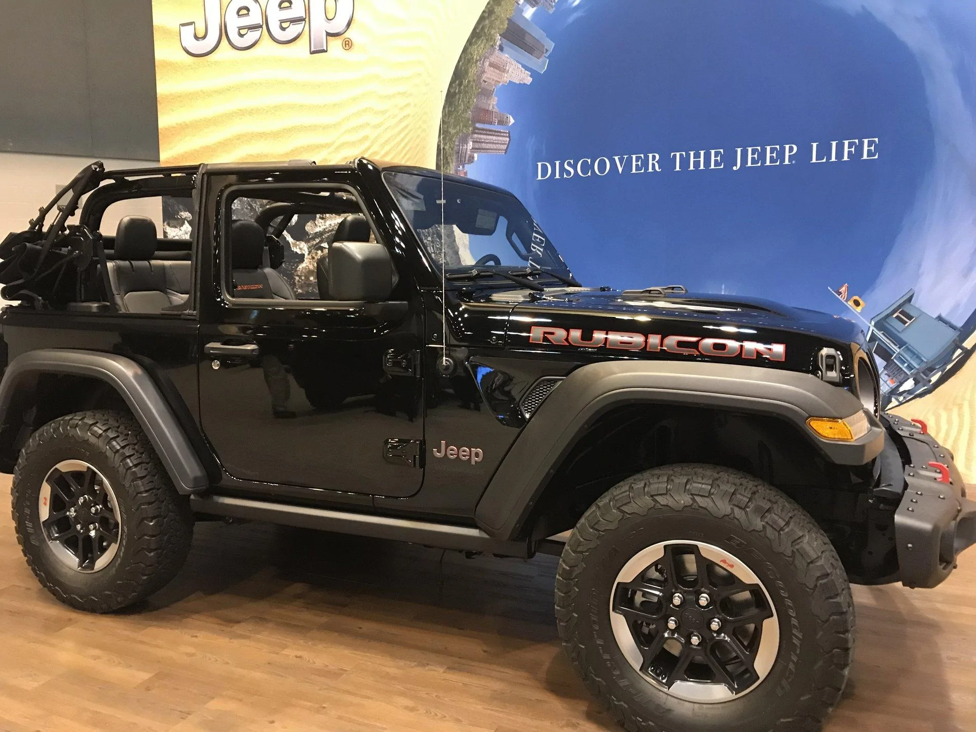 Jeep Wrangler JL St. Louis, MO Auto Show 59999934-9404-4927-95AB-764865C6C41A