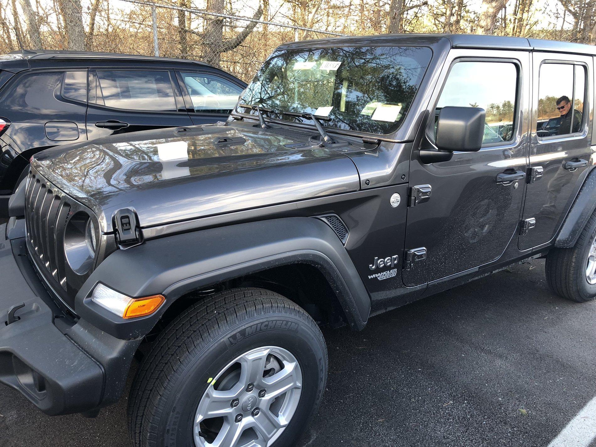 Jeep Wrangler JL ORDER TRACKING for your Jeep Wrangler F9352334-4CF1-4887-BB1E-69D8D0B918D7