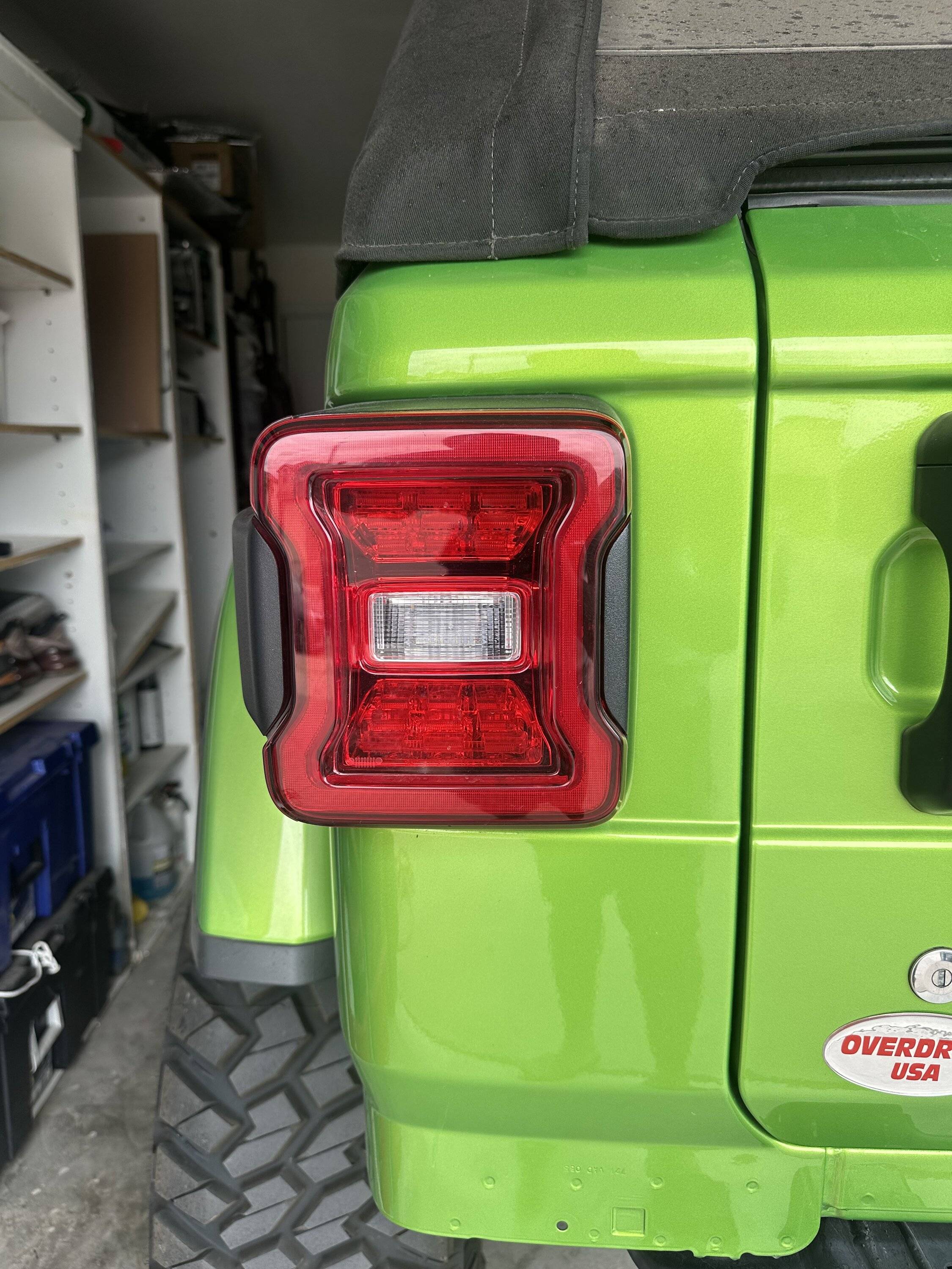 Jeep Wrangler JL OEM LED Taillights IMG_3504
