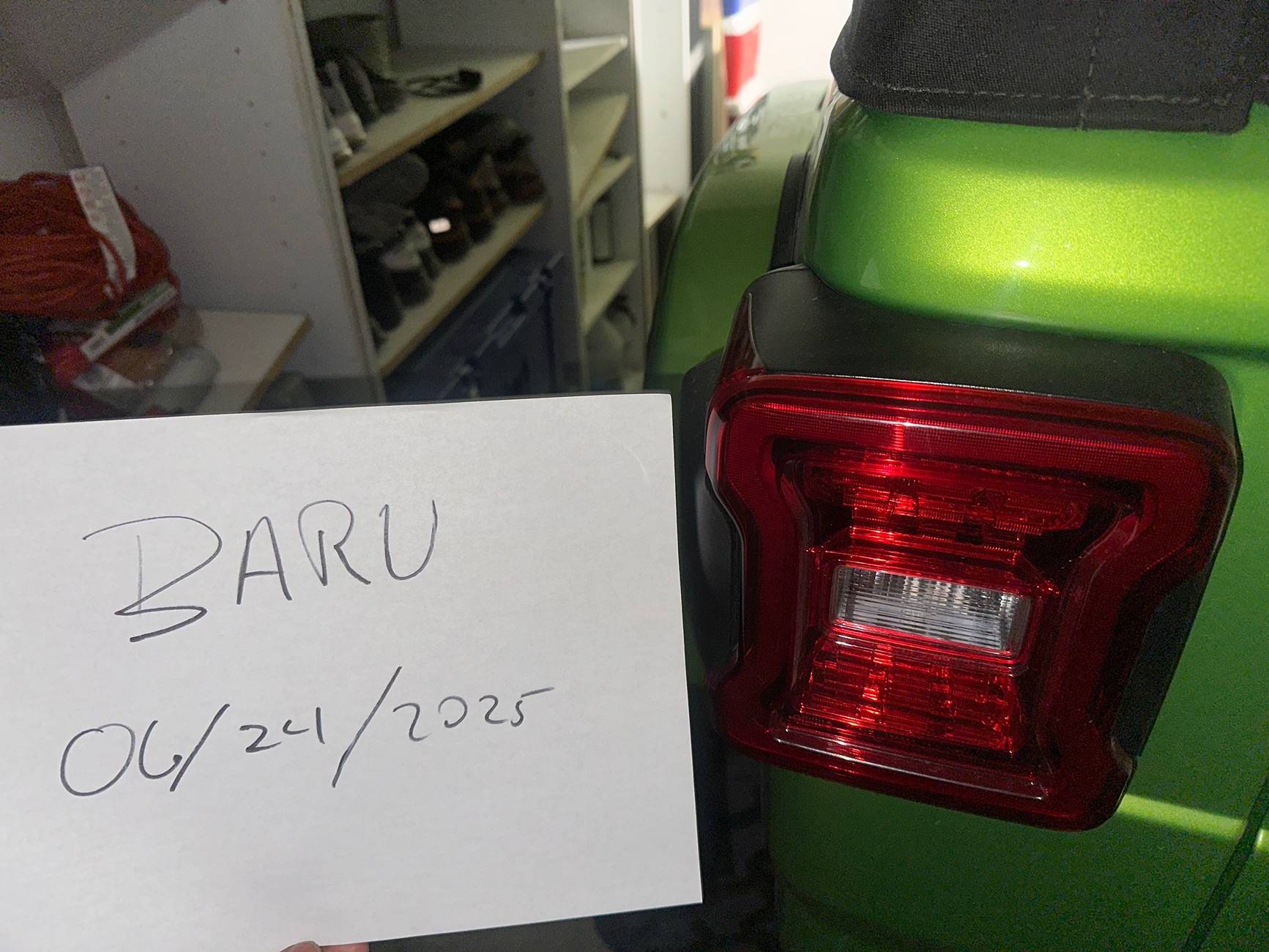 Jeep Wrangler JL OEM LED Taillights IMG_3509
