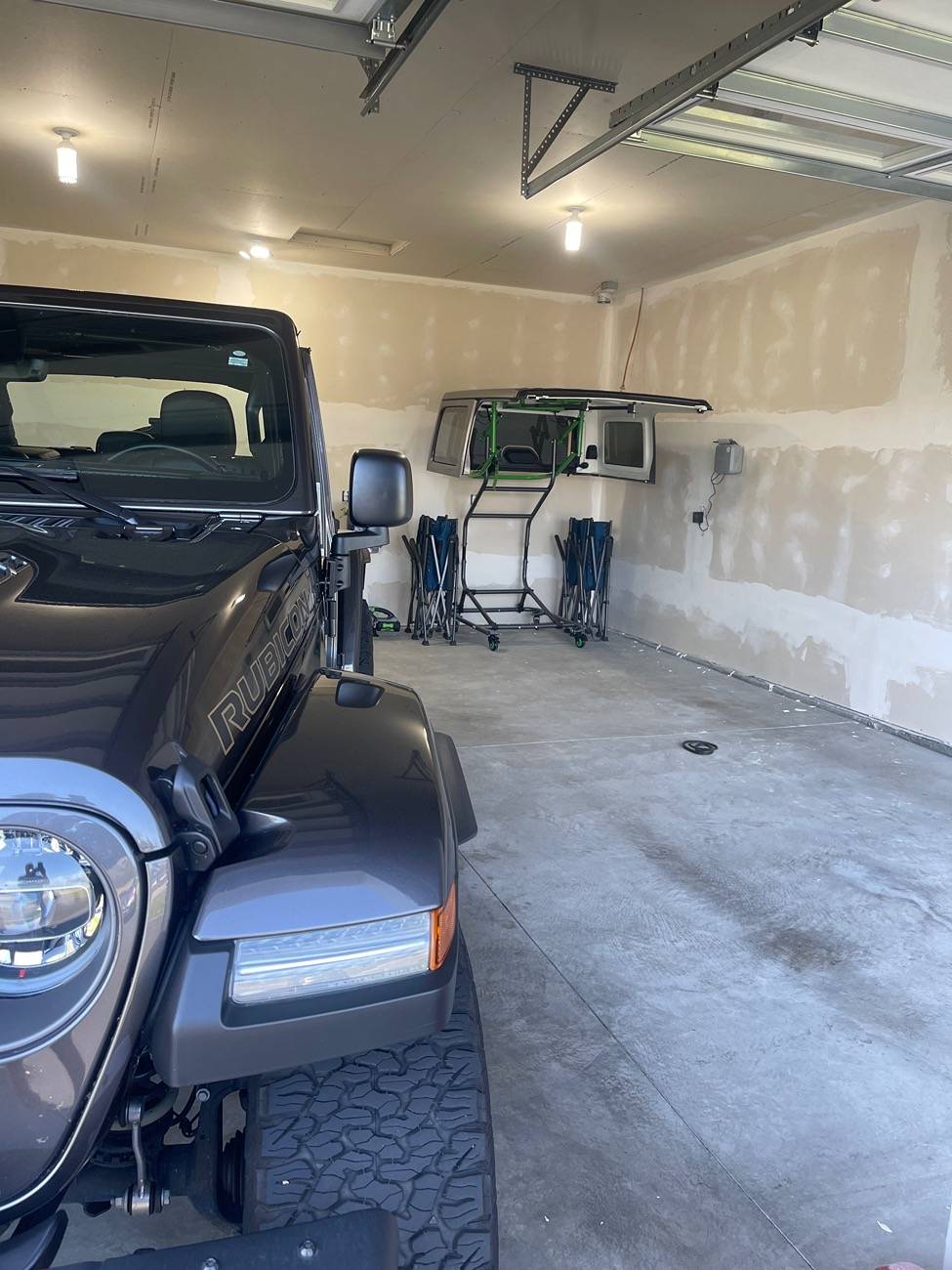 Jeep Wrangler JL Looking for doors off mirrors IMG_9805