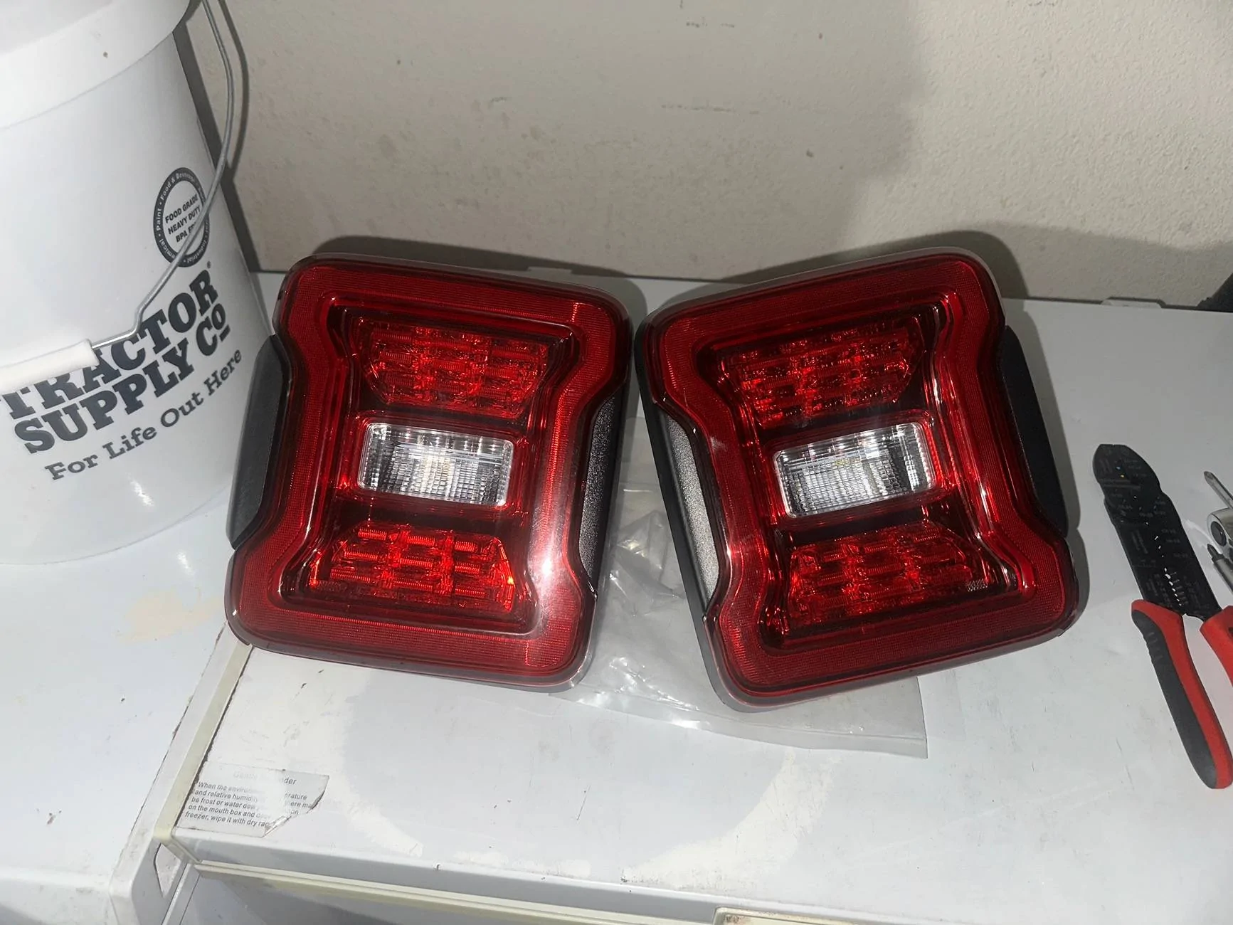 Jeep Wrangler JL OEM LED Taillights IMG_3517