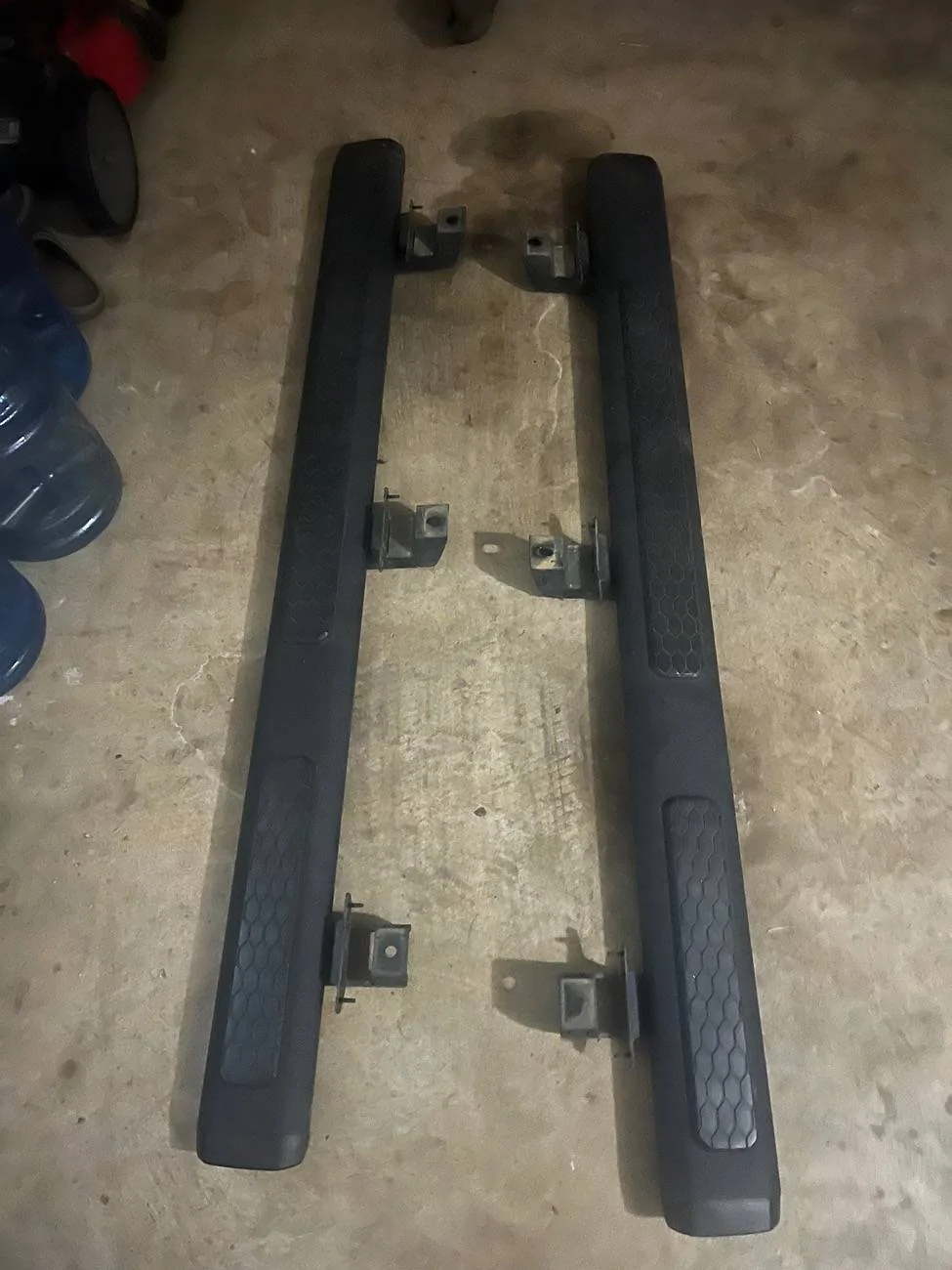 Jeep Wrangler JL Need some help with running boards IMG_2956