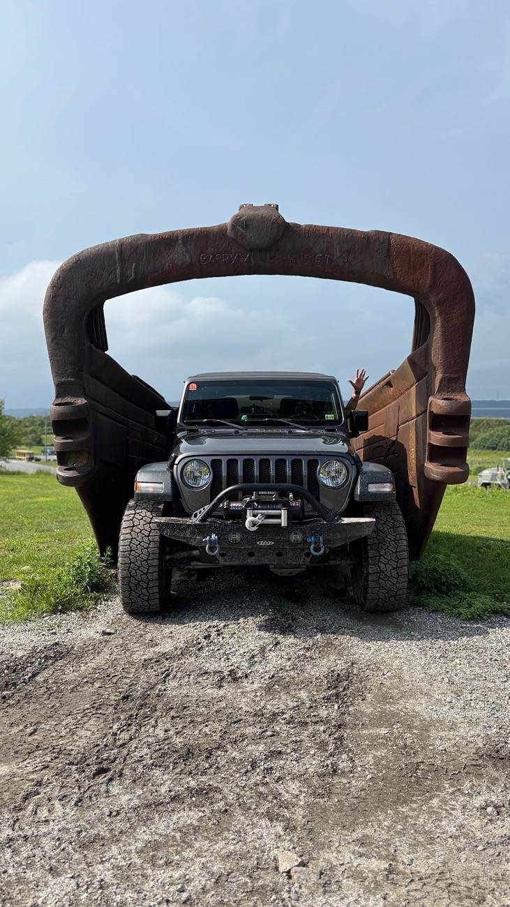 Jeep Wrangler JL Barney Rubble kicked my butt lol IMG_6500