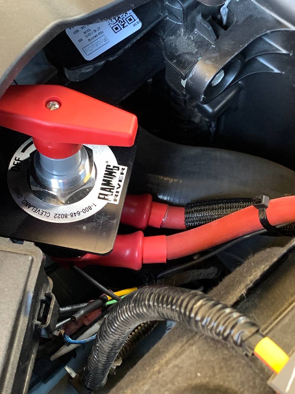 Jeep Wrangler JL Power cutoff for Winch IMG_5225