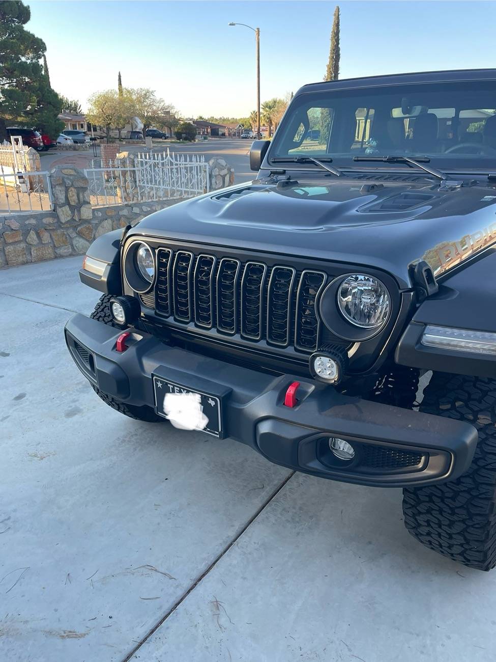 Jeep Wrangler JL Experience with 2024 grille from eBay? IMG_8535