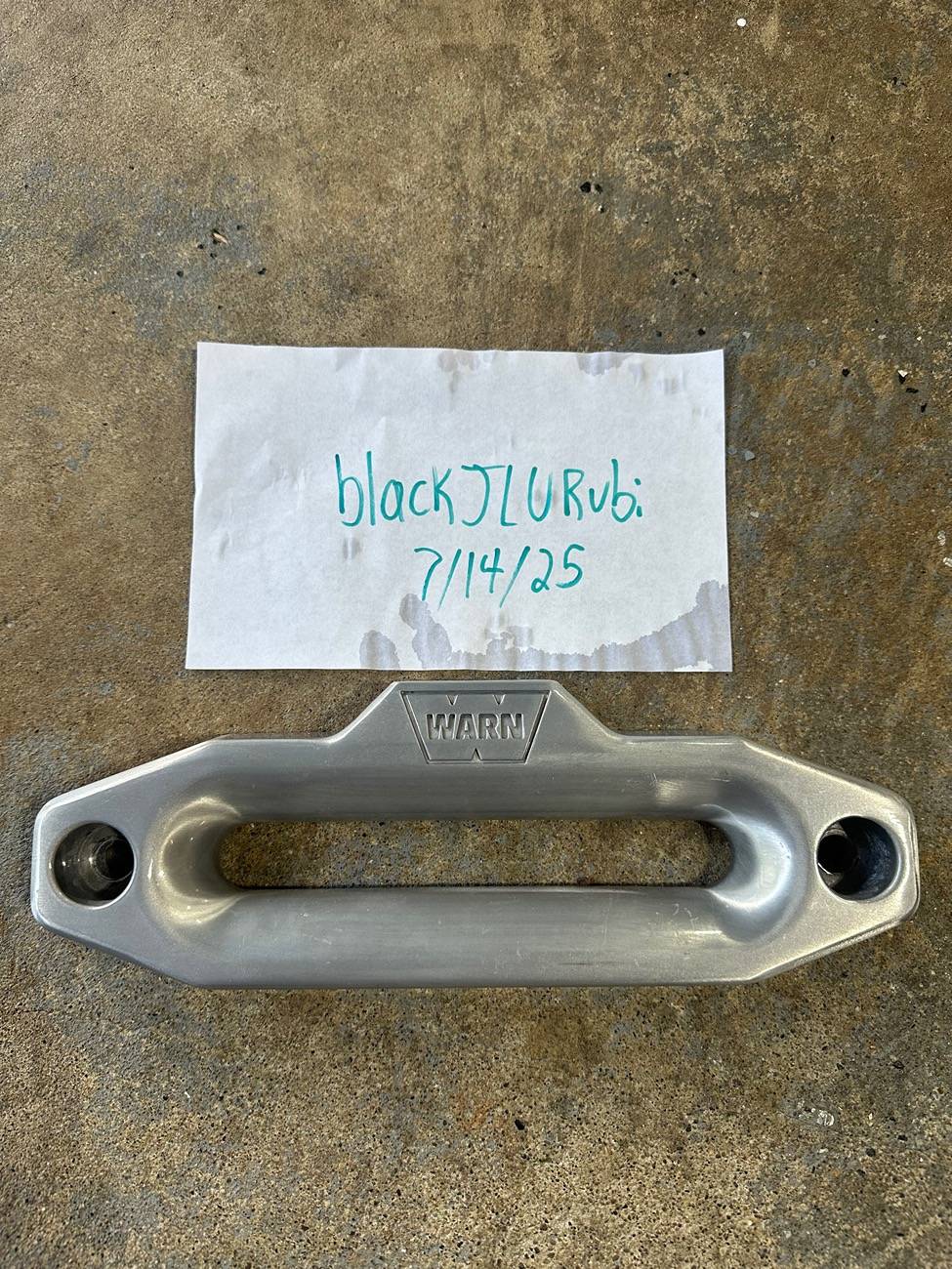Jeep Wrangler JL Warn Zeon Polished Fairlead IMG_1585