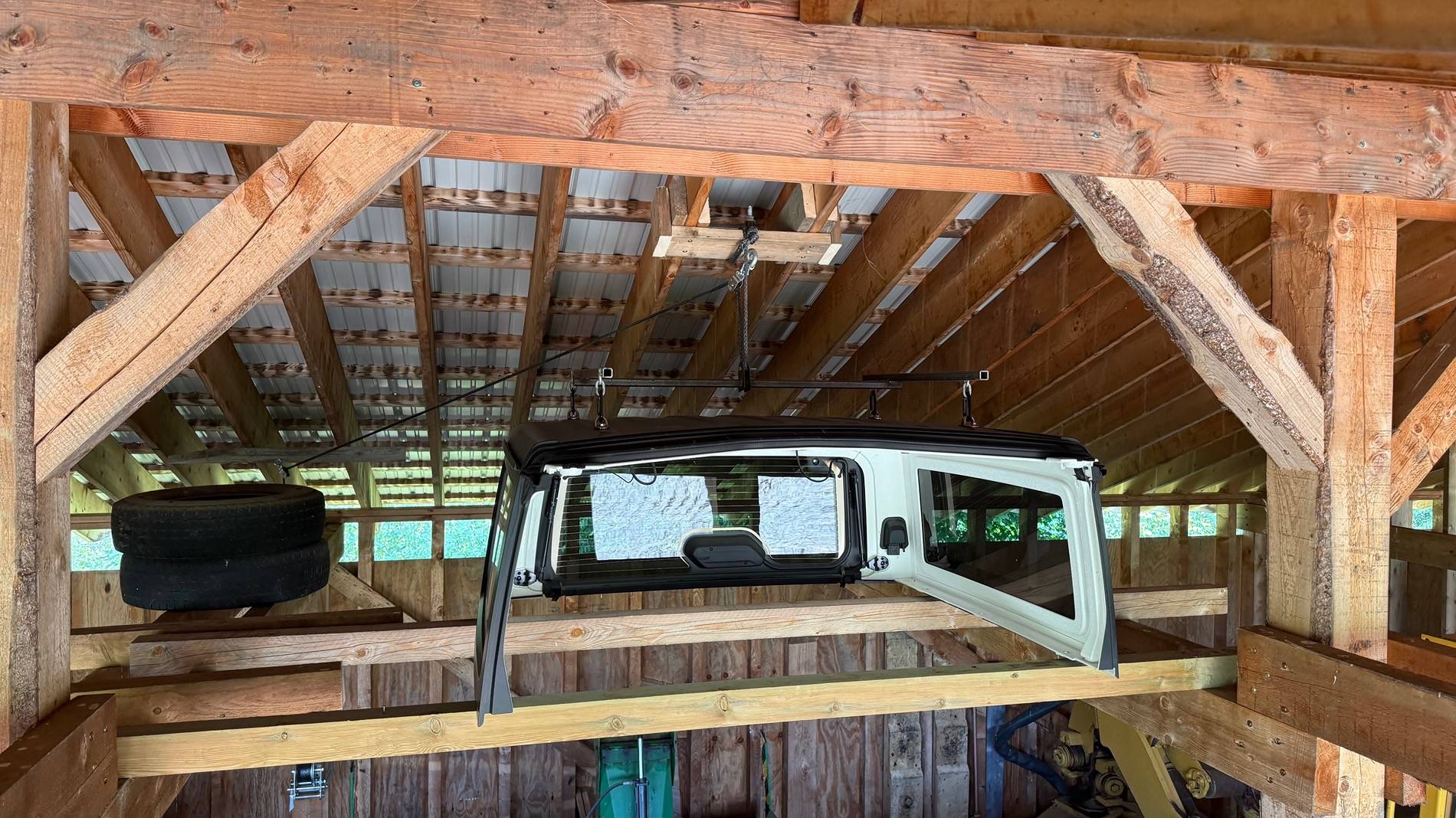 Jeep Wrangler JL Hard top storage and hoist? IMG_1349