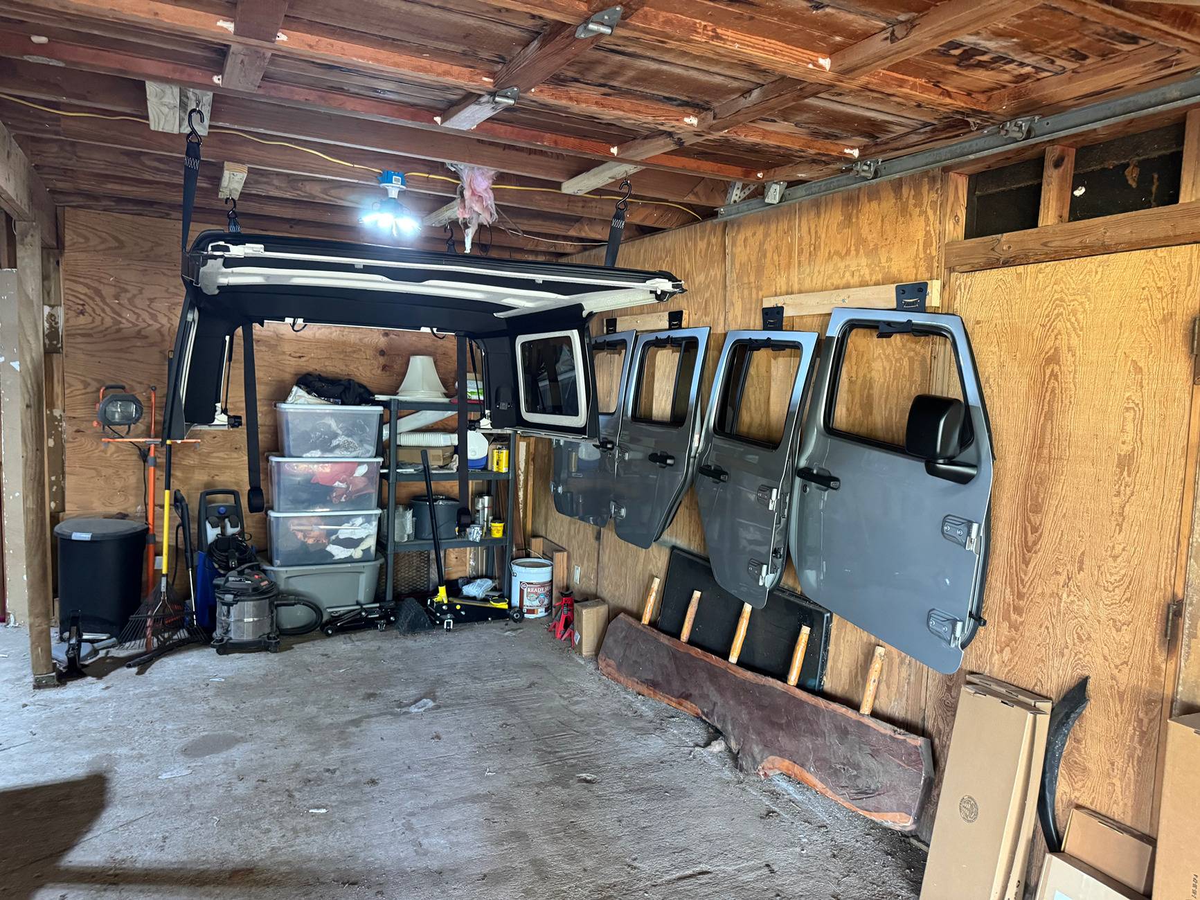 Jeep Wrangler JL Hard top storage and hoist? IMG_4250