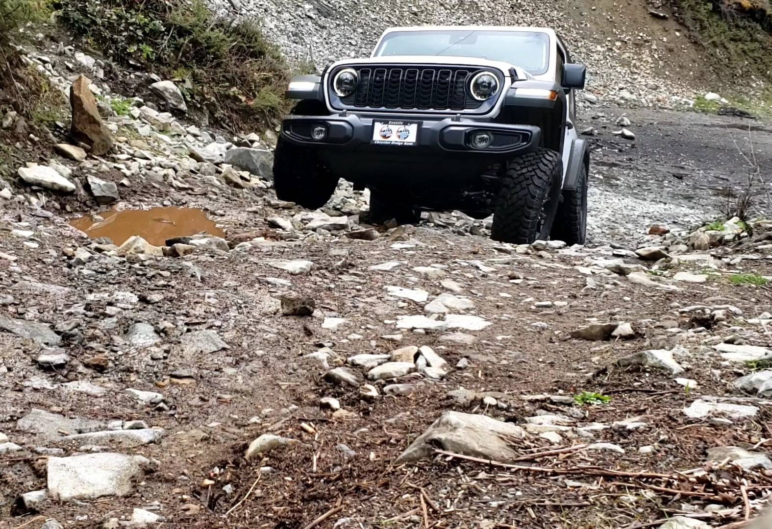 Jeep Wrangler JL Day One vs. Today – Let’s See Your JL’s Transformation! Screenshot_20250717_205451_Video Player