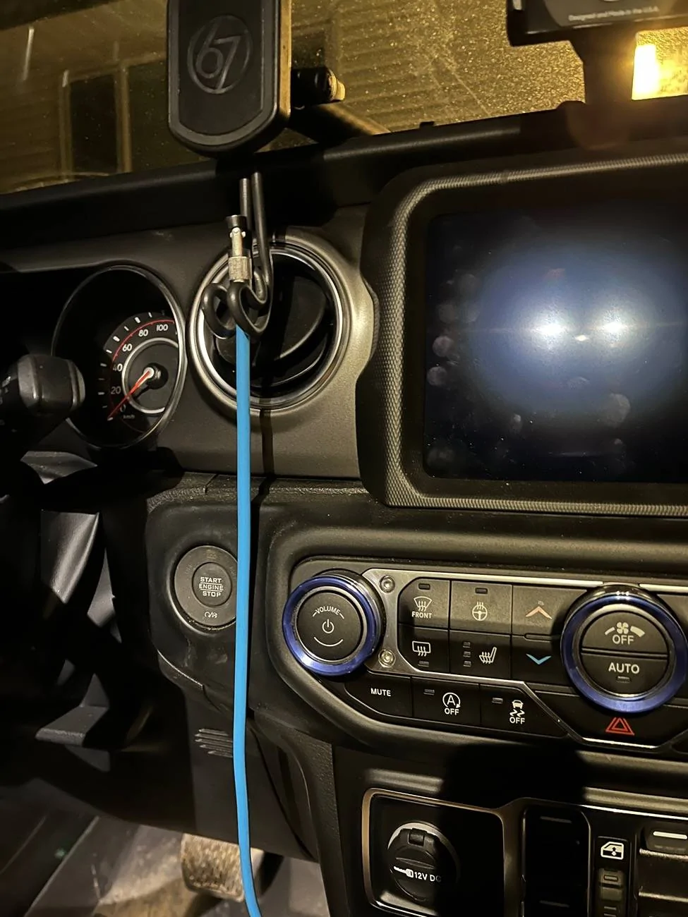 Jeep Wrangler JL Phone Mount..... IMG_0052