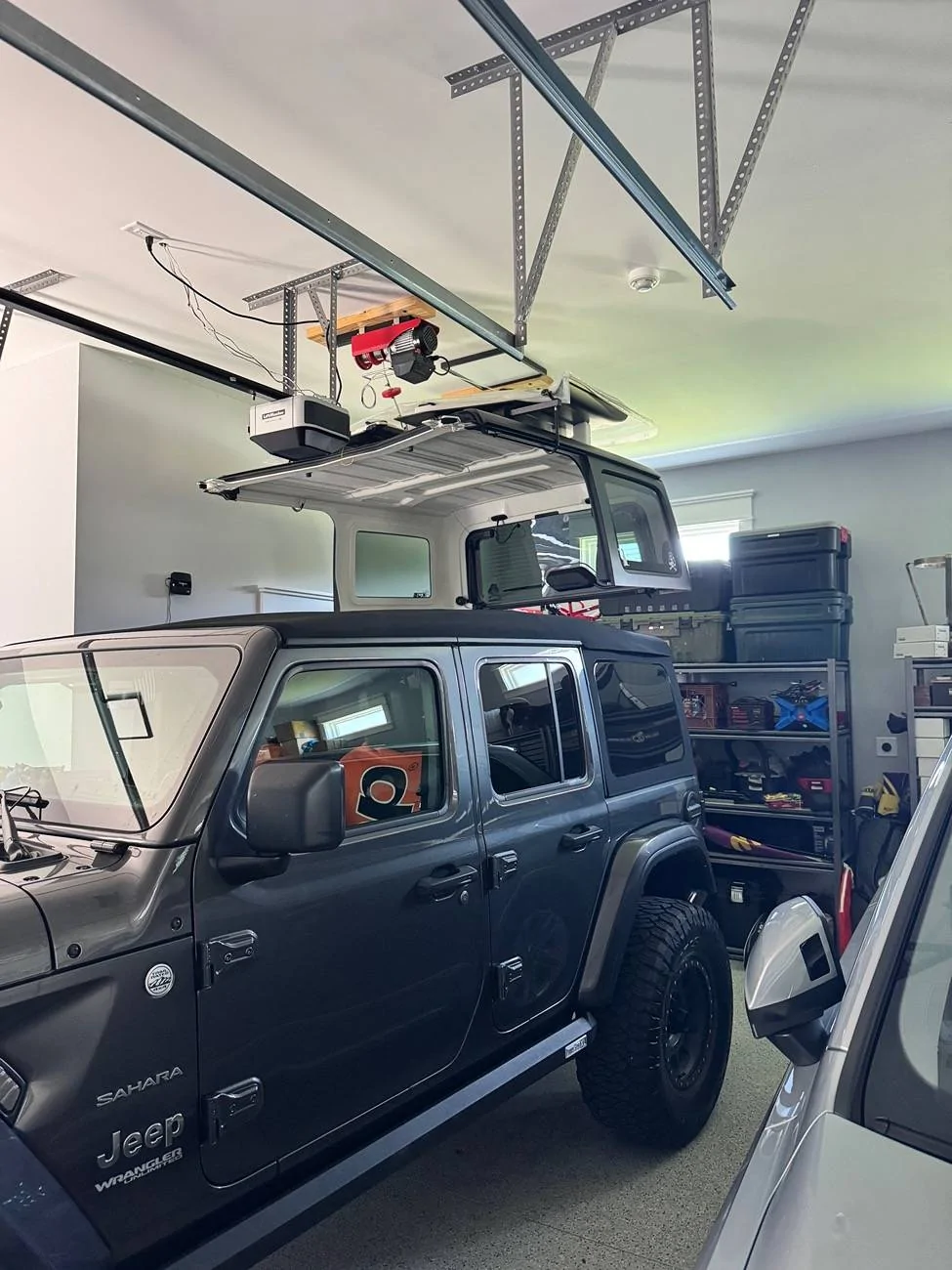Jeep Wrangler JL Hard top storage and hoist? IMG_0028