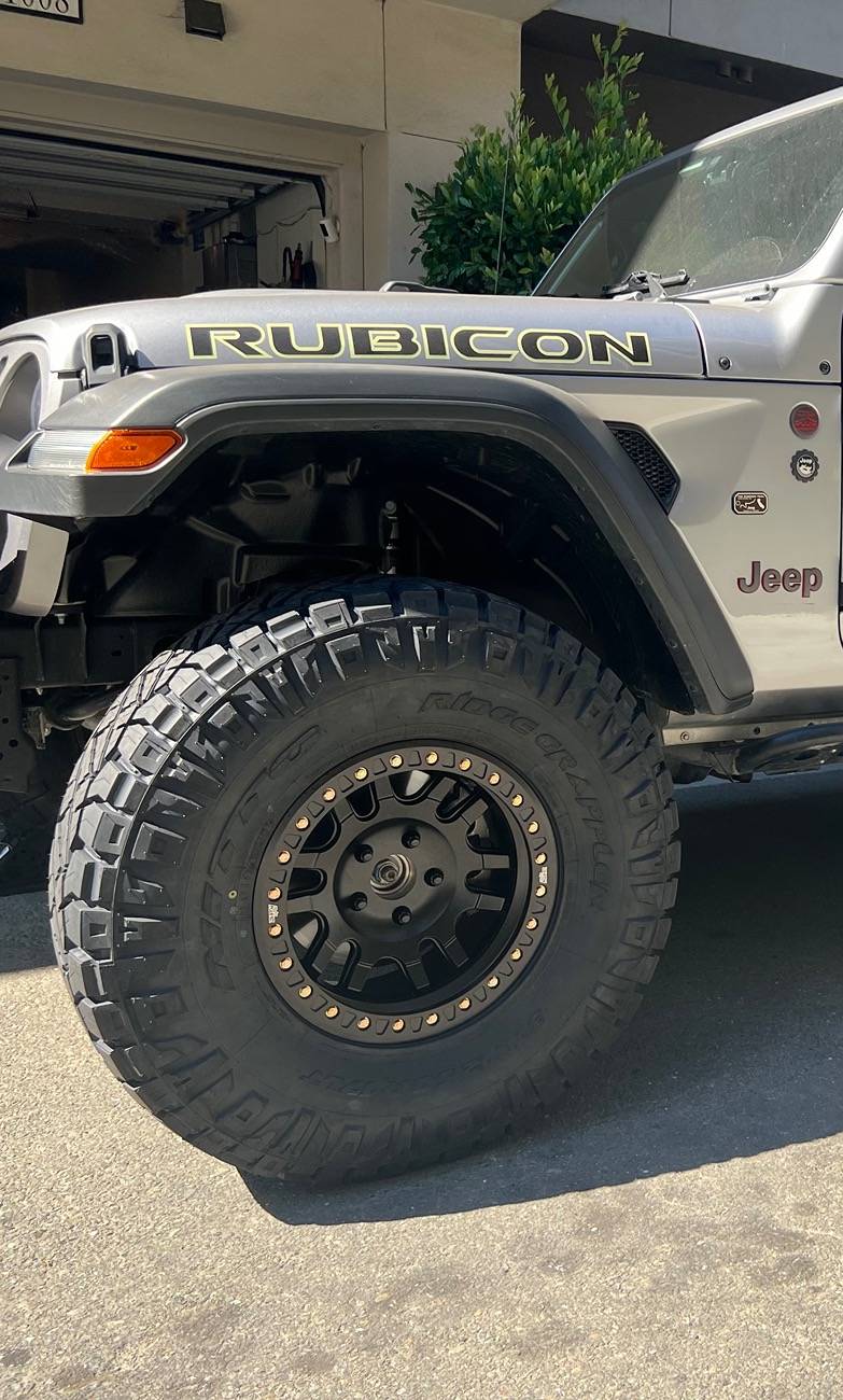 Jeep Wrangler JL New wheels came without center cap. What do I get? IMG_7409
