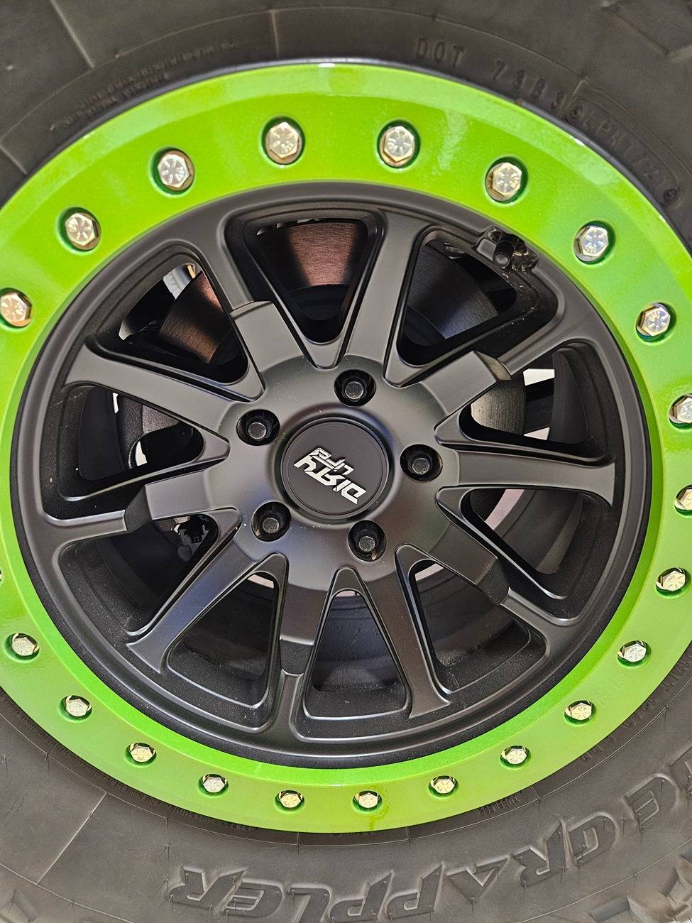Jeep Wrangler JL New wheels came without center cap. What do I get? 1000009555