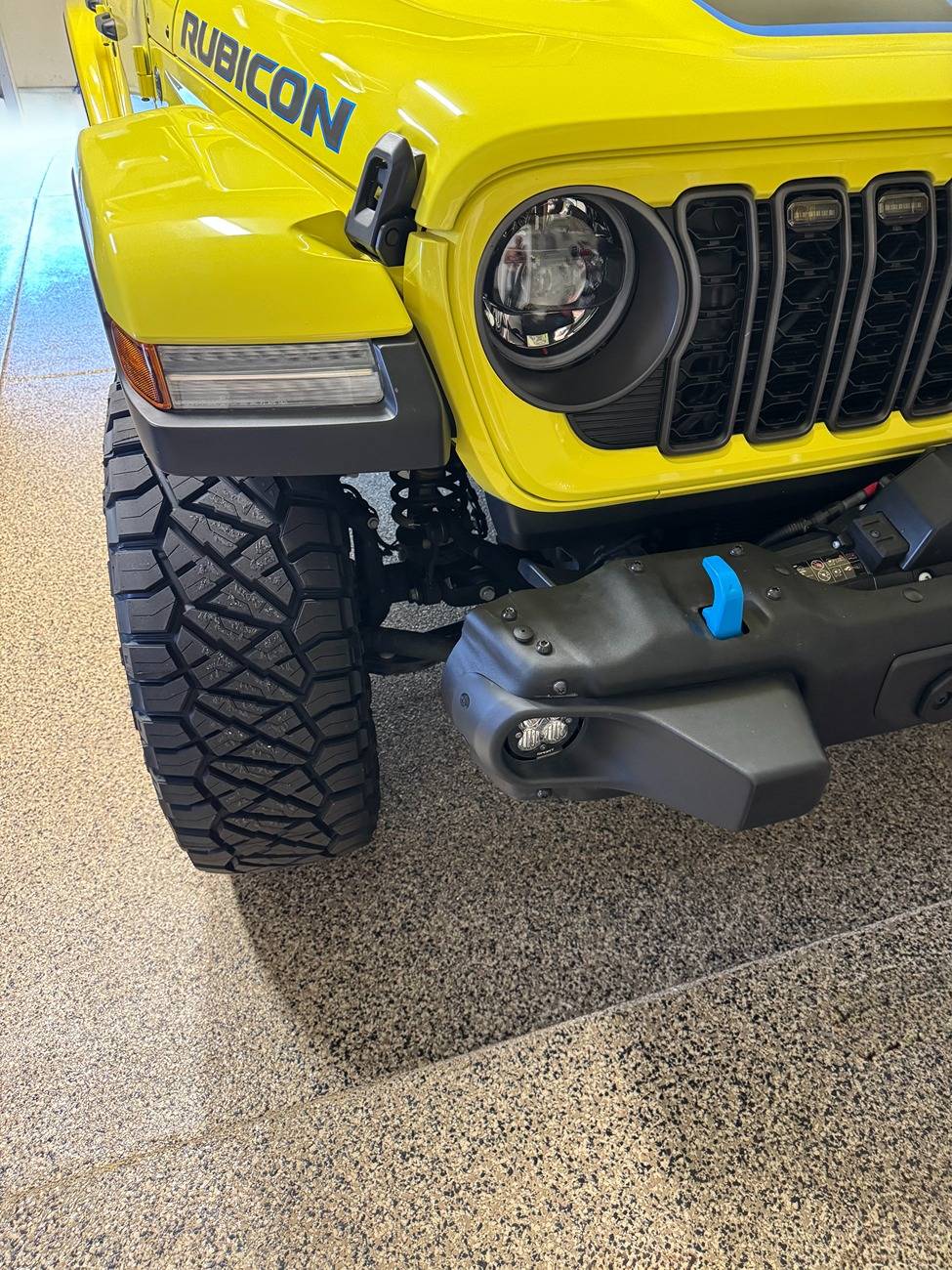 Jeep Wrangler JL Help choosing new tires IMG_1004