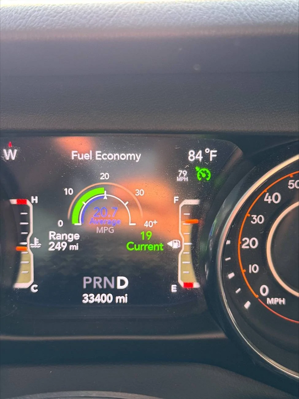 Jeep Wrangler JL 3.0 Journey processed-68B2B790-B71C-4864-A3DC-1A8FC85EC18F