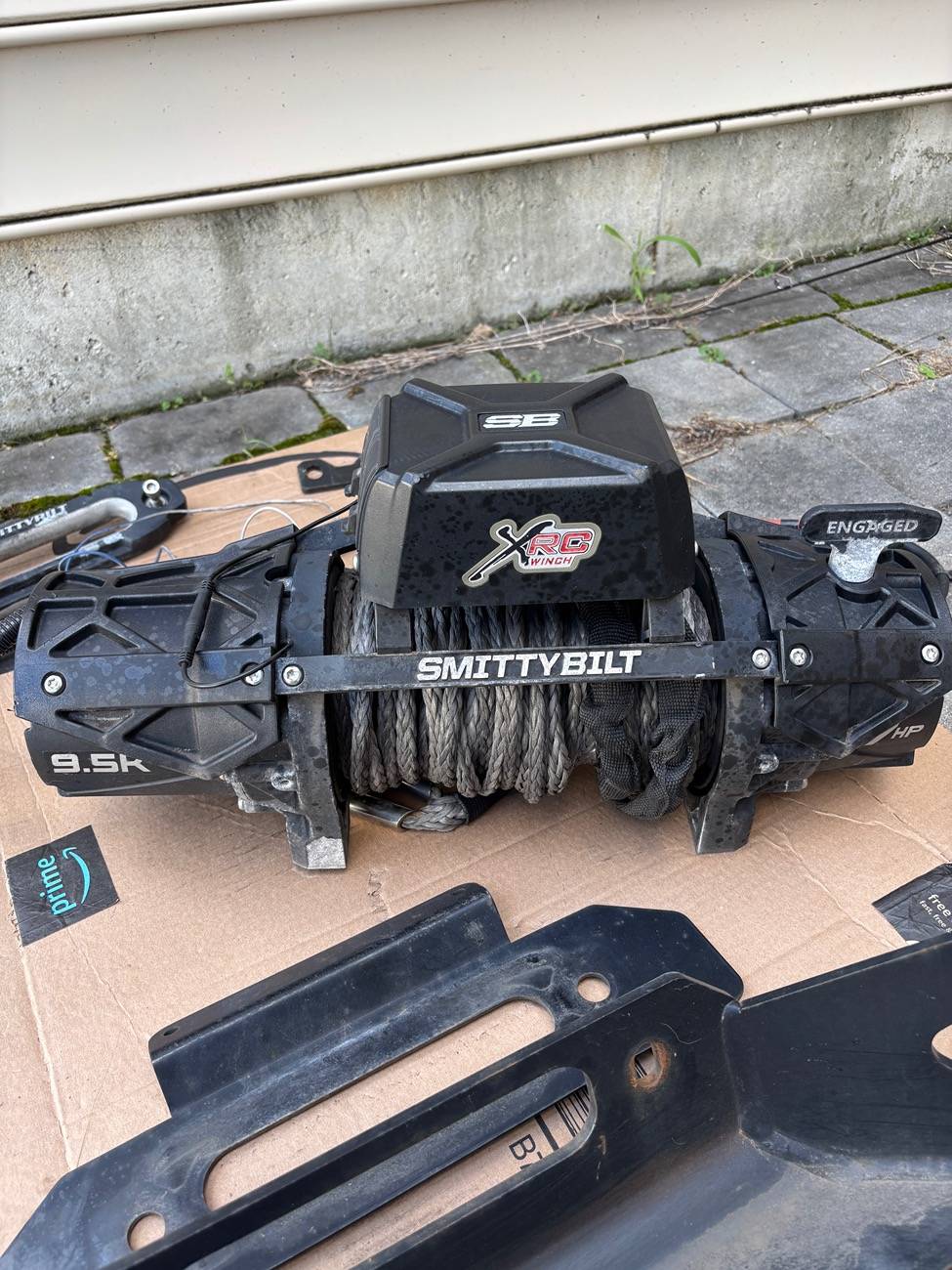 Jeep Wrangler JL Smittybilt XCR 9.5k Winch & Warn Mount Plate IMG_3032