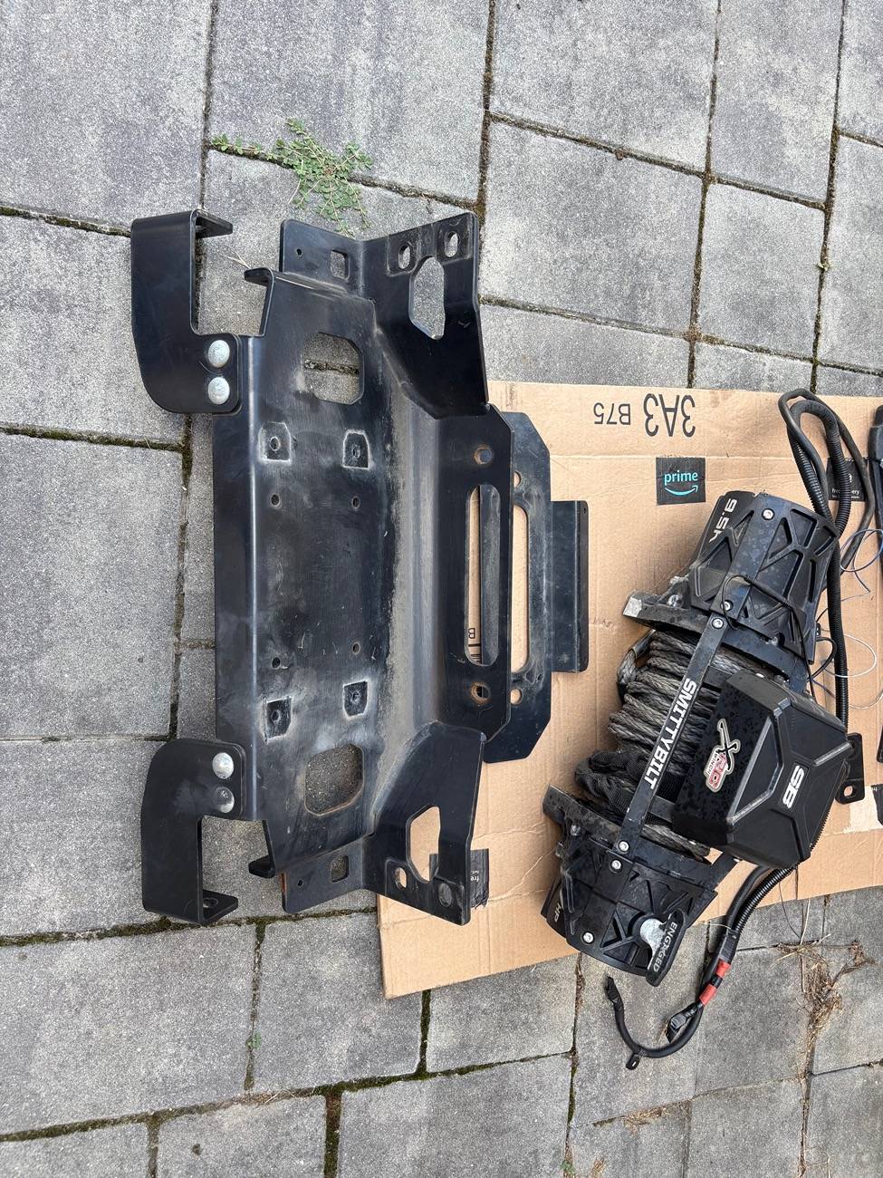 Jeep Wrangler JL Smittybilt XCR 9.5k Winch & Warn Mount Plate IMG_3034