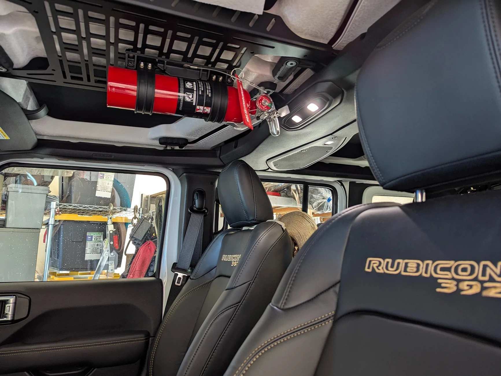 Jeep Wrangler JL Fire Extinguisher Setup - Let's See Yours PXL_20250217_190243286.MP