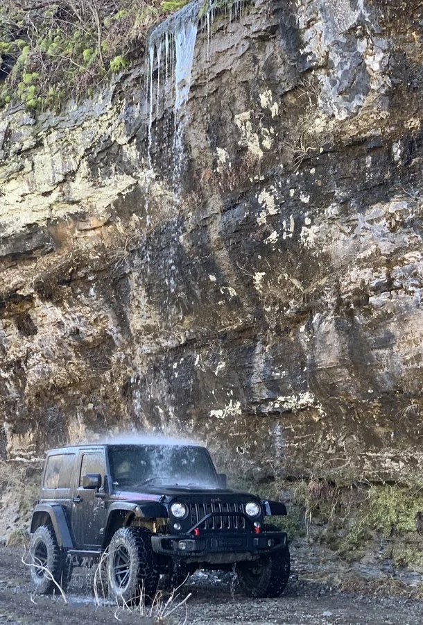 Jeep Wrangler JL Fire Extinguisher Setup - Let's See Yours j