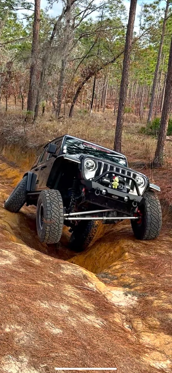 Jeep Wrangler JL Crystal Rubi build… IMG_0474