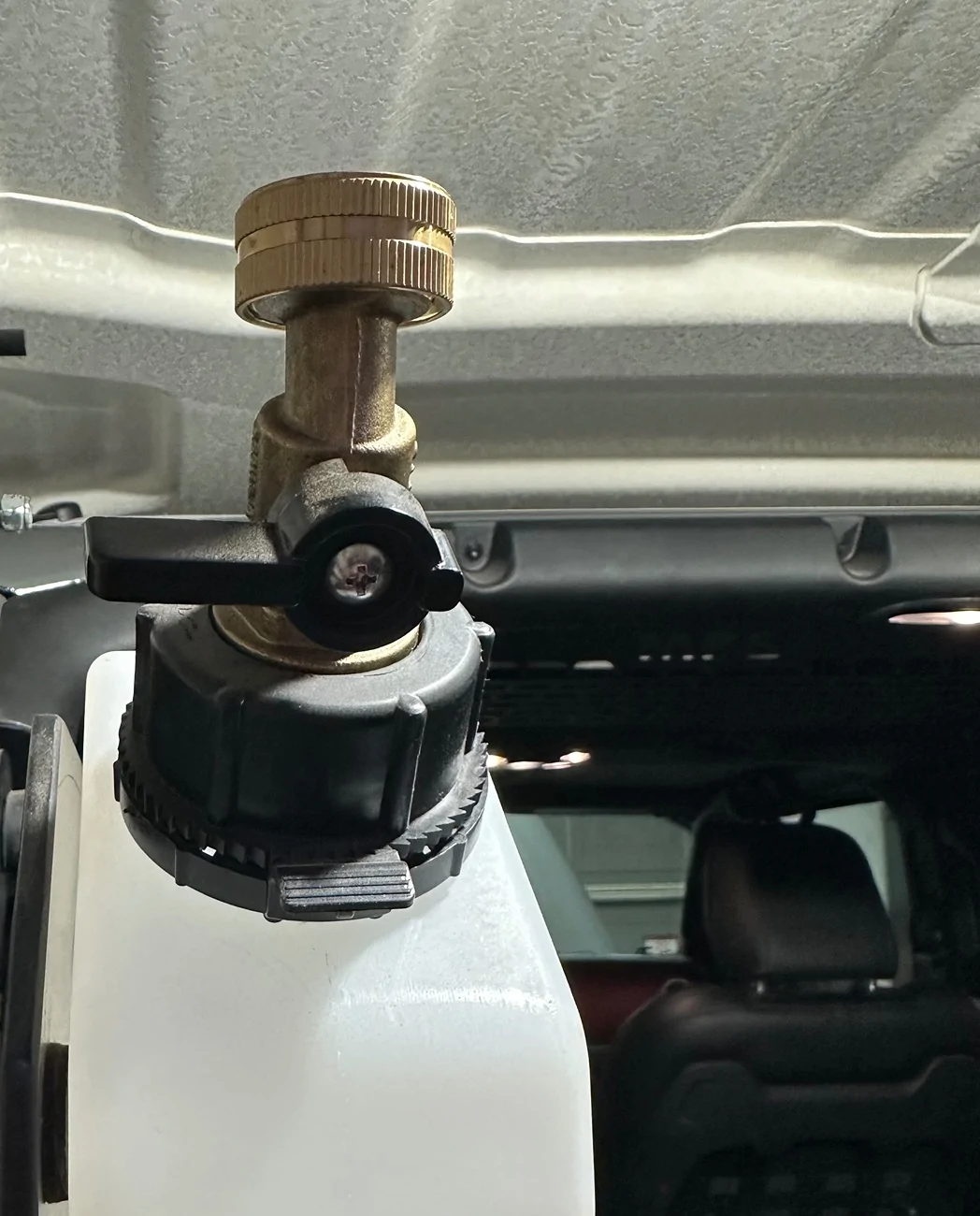 Jeep Wrangler JL Fire Extinguisher Setup - Let's See Yours IMG_1084