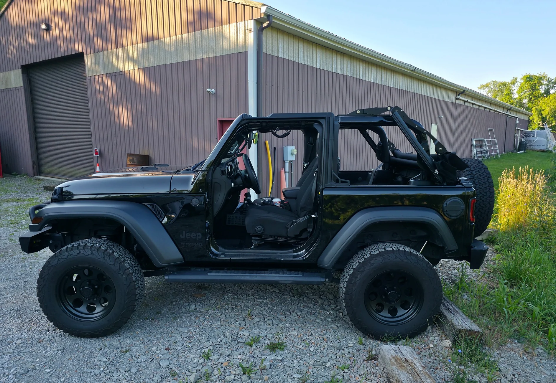 Jeep Wrangler JL Tops off 2 door pics! 20250706_075546
