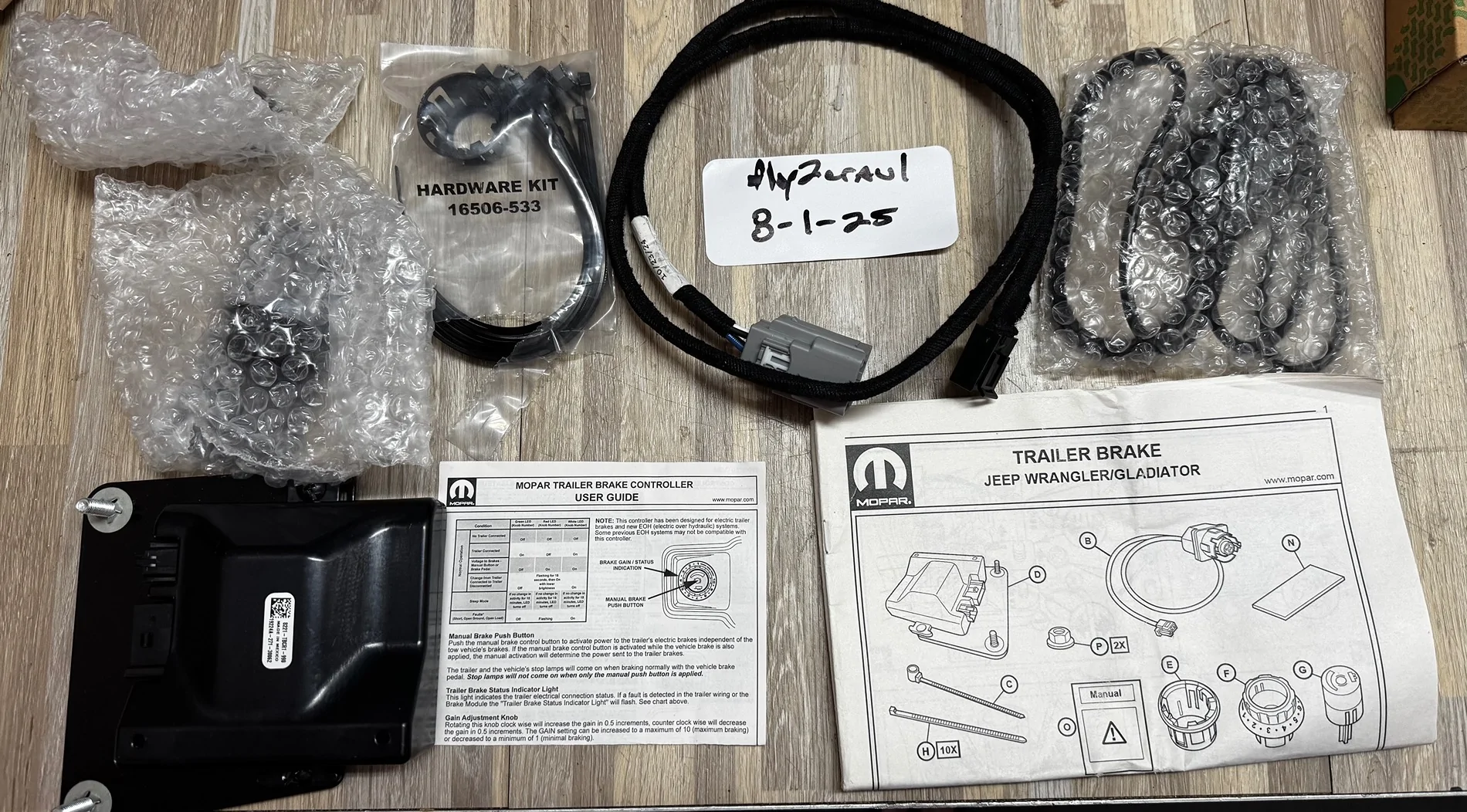 Jeep Wrangler JL MOPAR 82215652AD Trailer brake controller IMG_3542