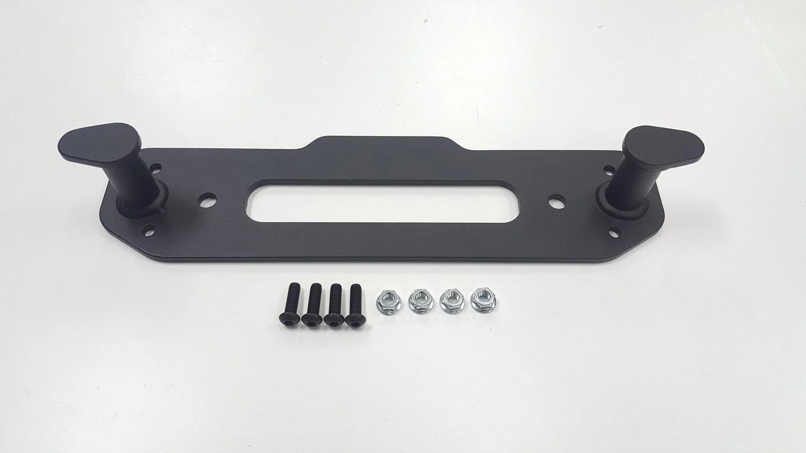 Jeep Wrangler JL Maximus-3 JL Winch Plate & Accessories 20180515_151532