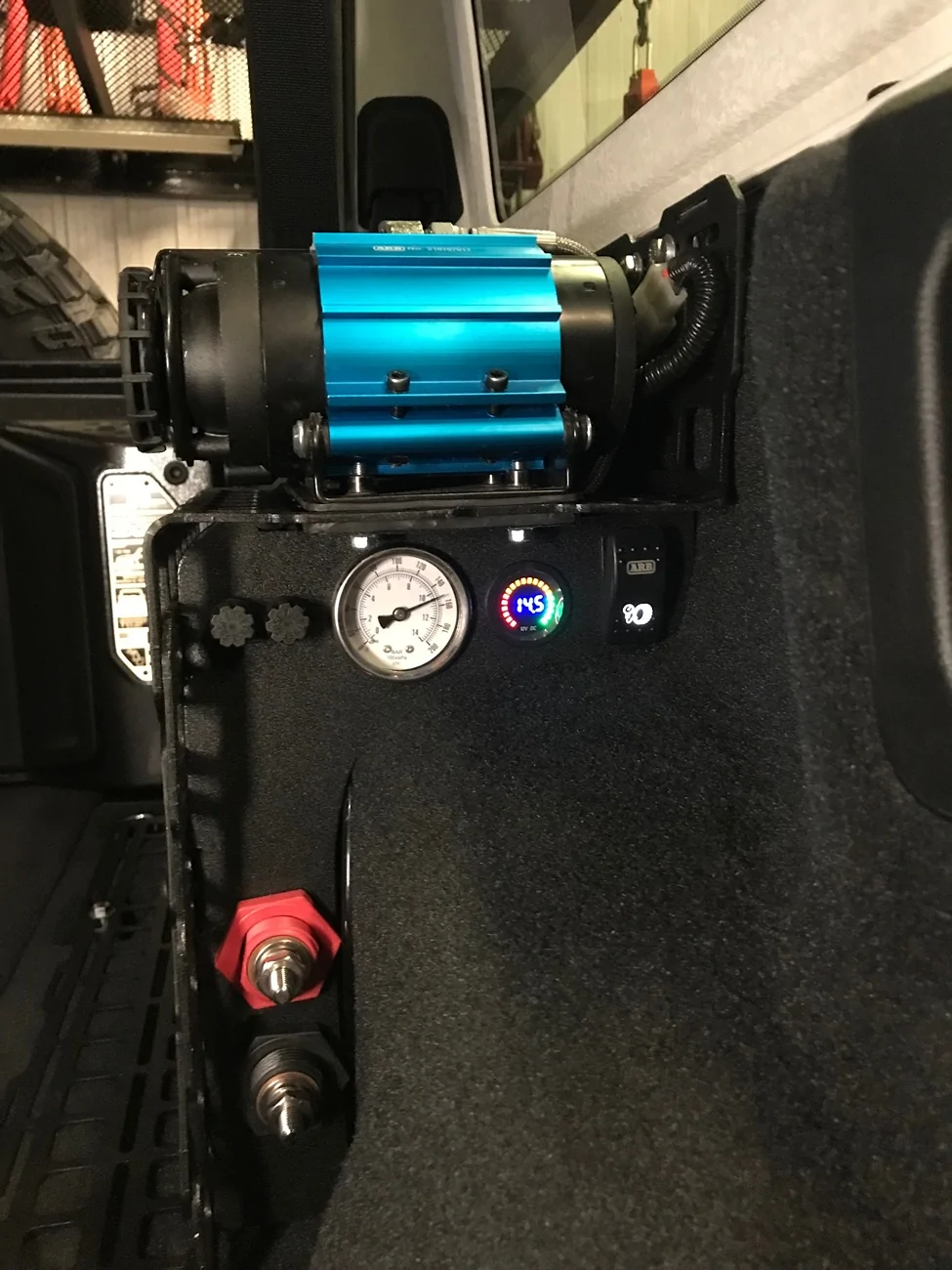 Jeep Wrangler JL Fire Extinguisher Setup - Let's See Yours IMG_0325