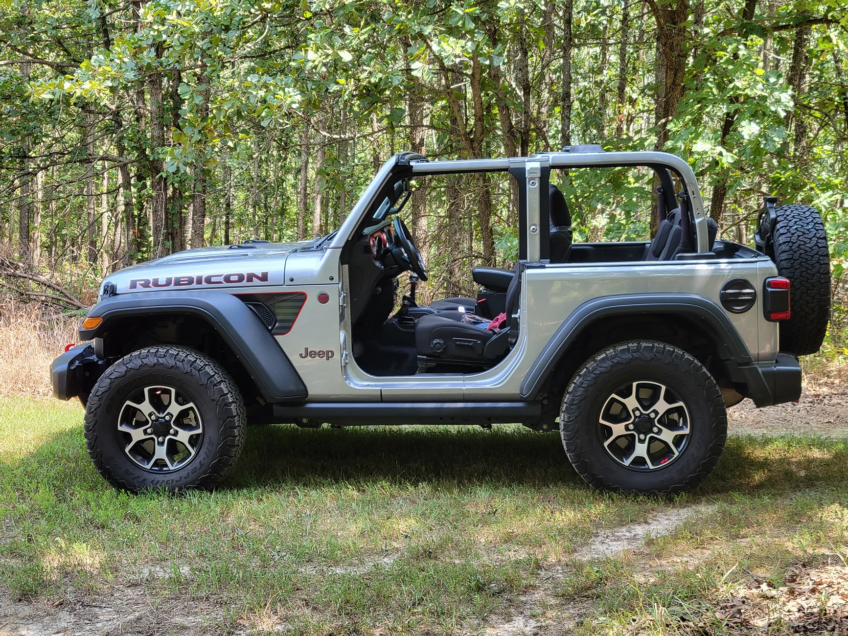 Jeep Wrangler JL Tops off 2 door pics! 20250803_143913