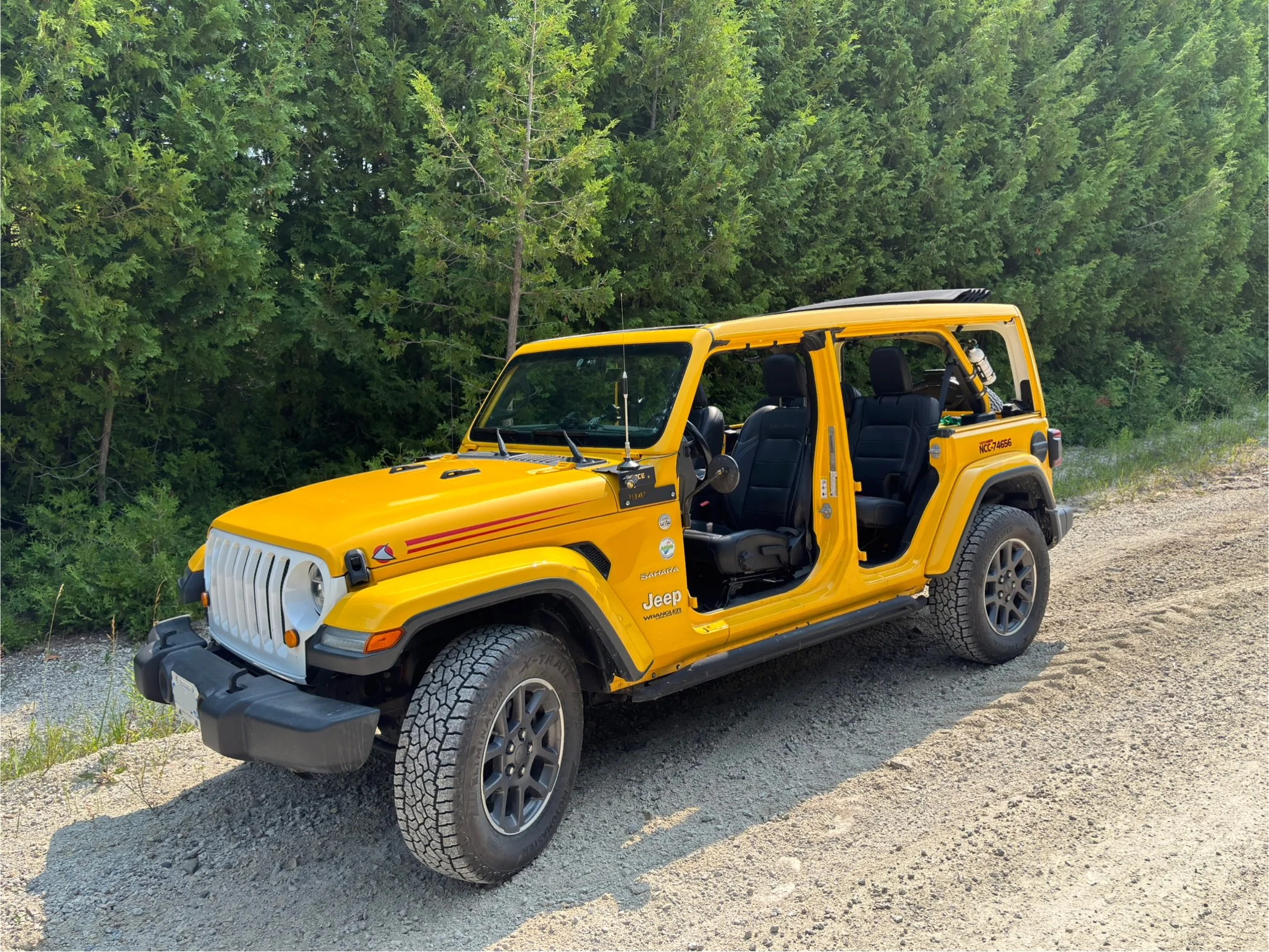 Jeep Wrangler JL Windowless Back On The Sky One Touch IMG_2453