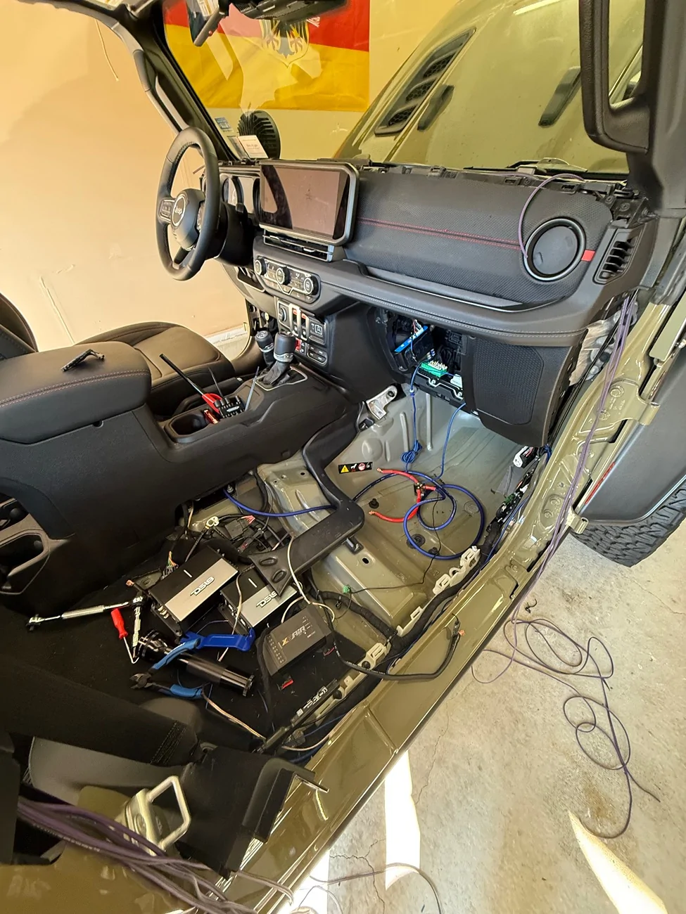 Jeep Wrangler JL *UPDATED: Crazy 3800 Watt Audio Upgrade - Write-Up IMG_0493