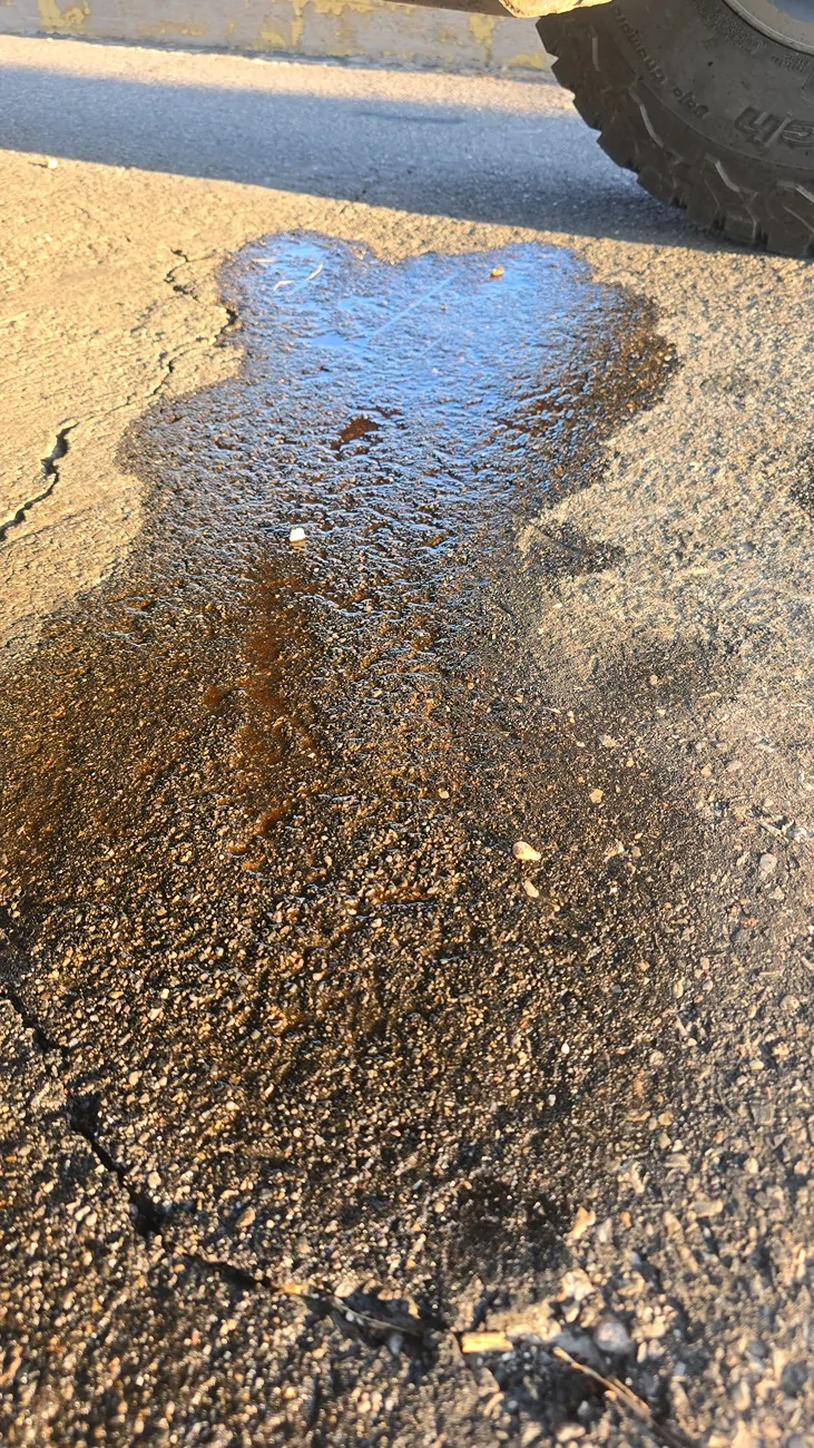 Jeep Wrangler JL Leaking transmission oil, please help 20250809_184228