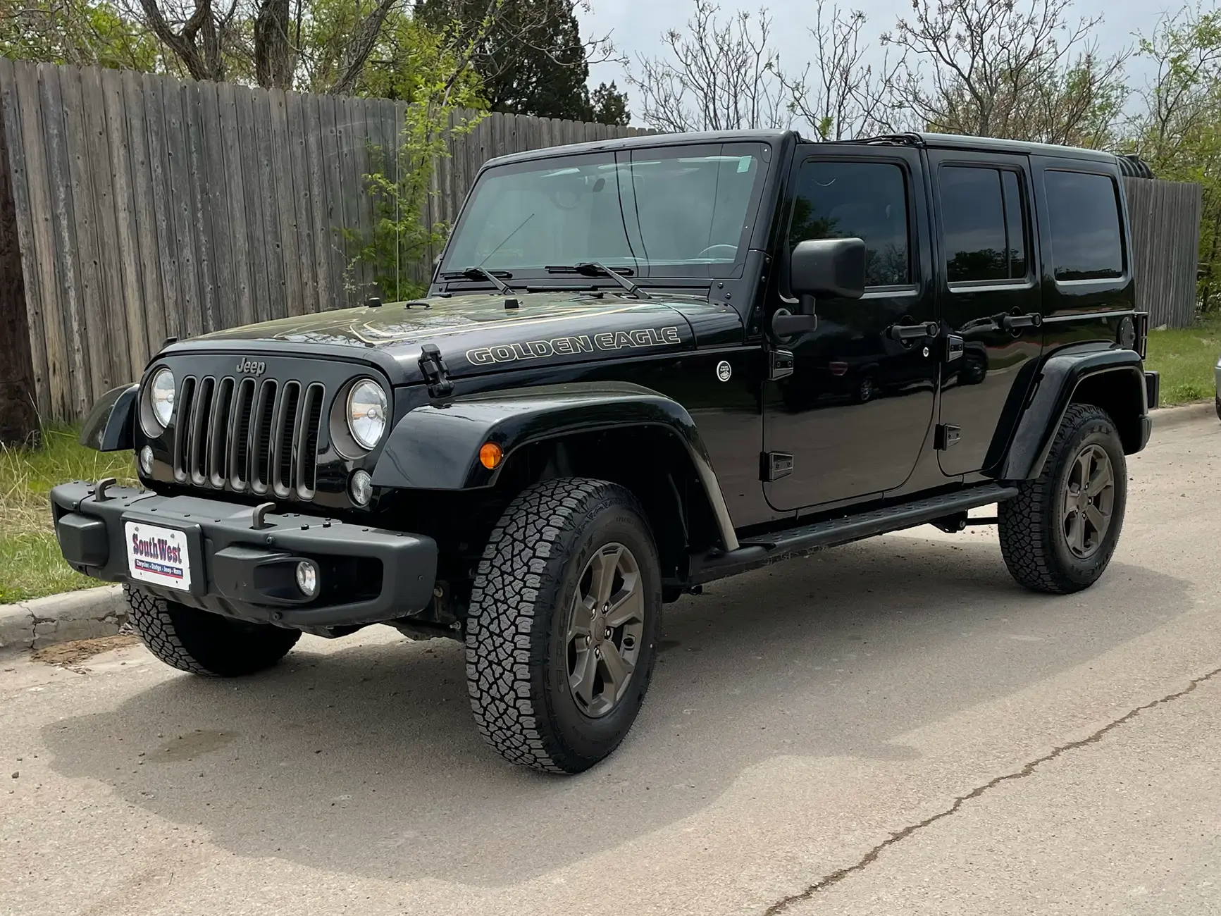 Jeep Wrangler JL Golden Eagle remake? IMG_0074