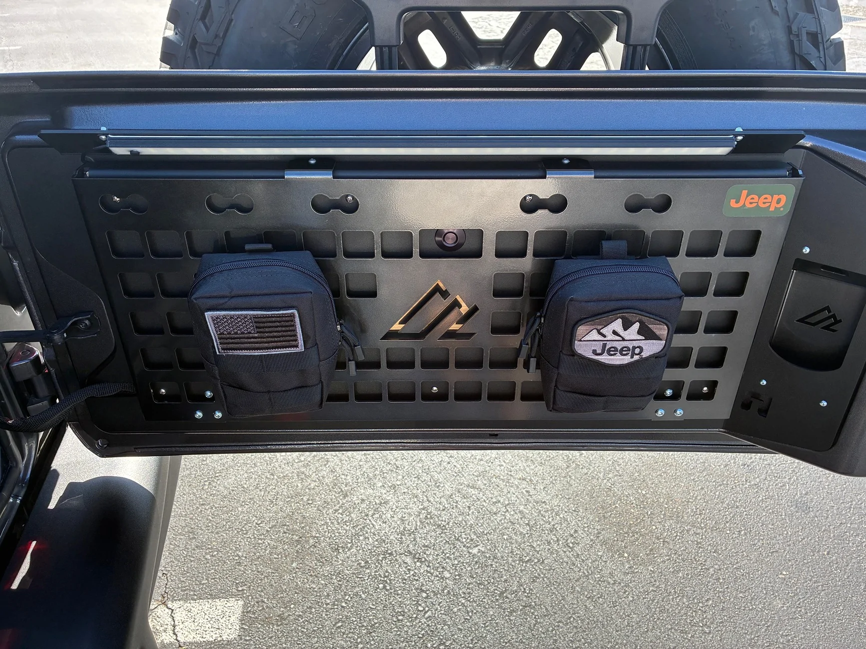 Jeep Wrangler JL Tailgate Table IMG_1688