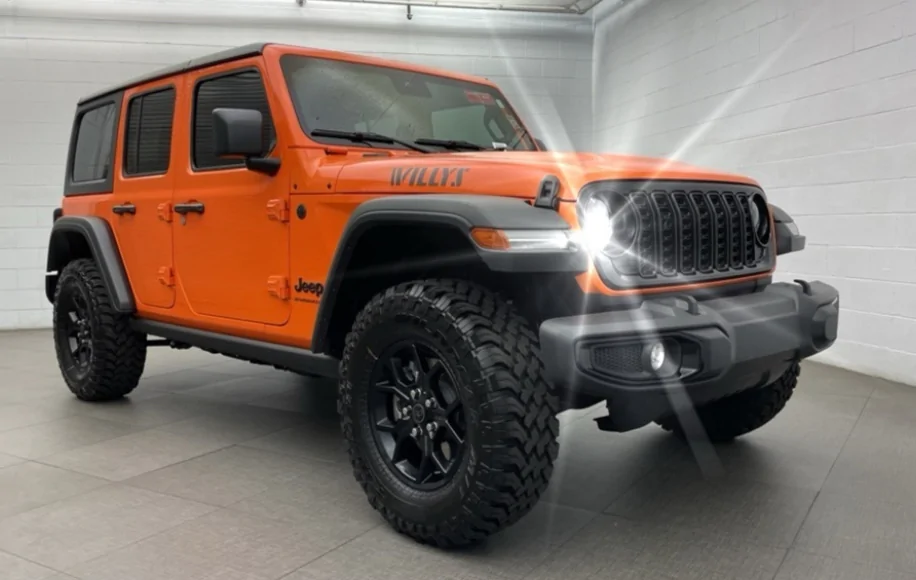 Jeep Wrangler JL 25 Willys XR or 25 Base Willys IMG_0025