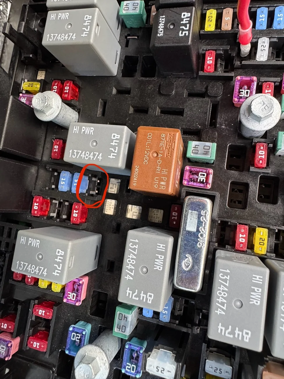 Jeep Wrangler JL Disabling USB power when ignition is off. IMG_8774