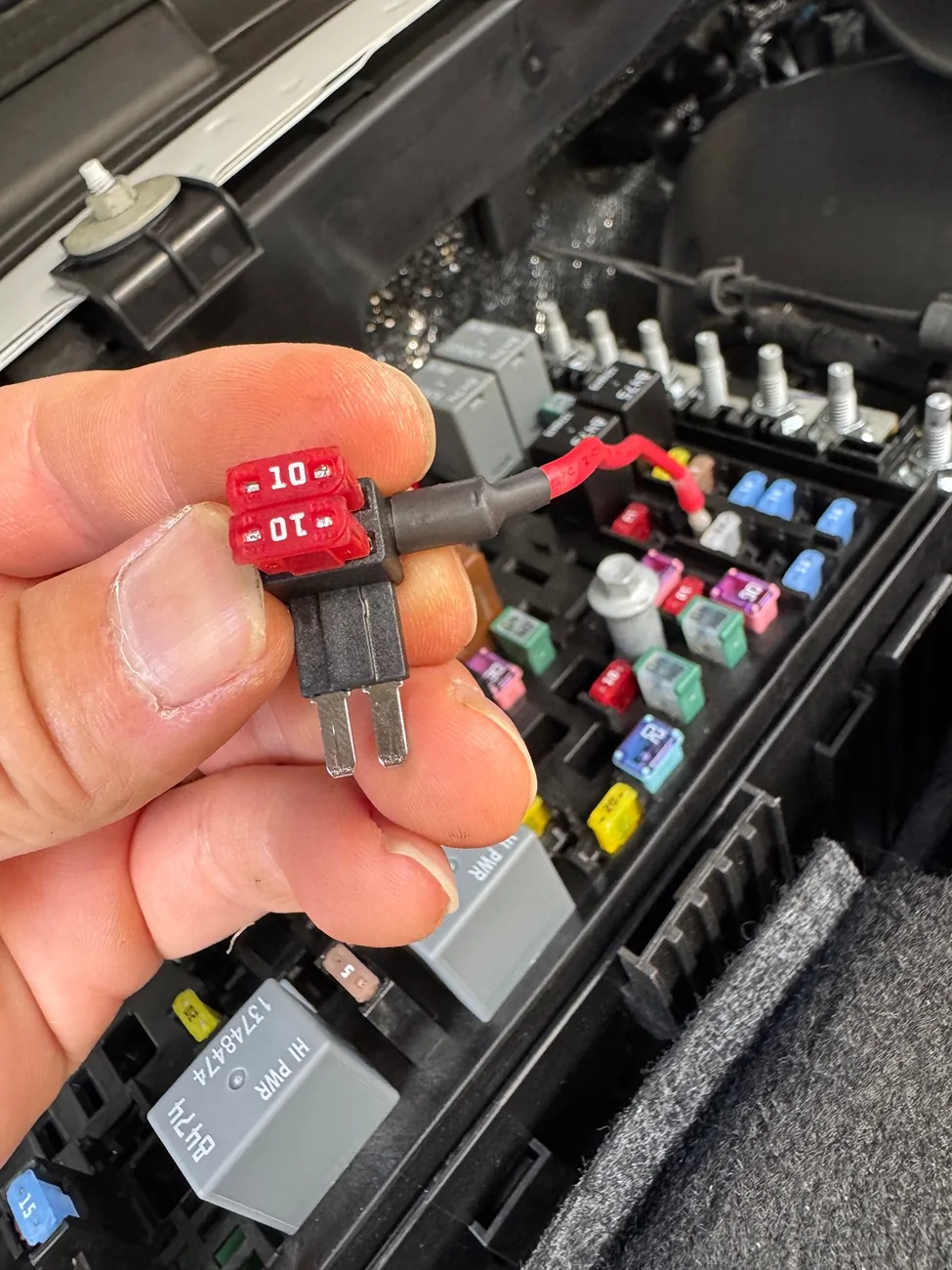 Jeep Wrangler JL Disabling USB power when ignition is off. IMG_8773