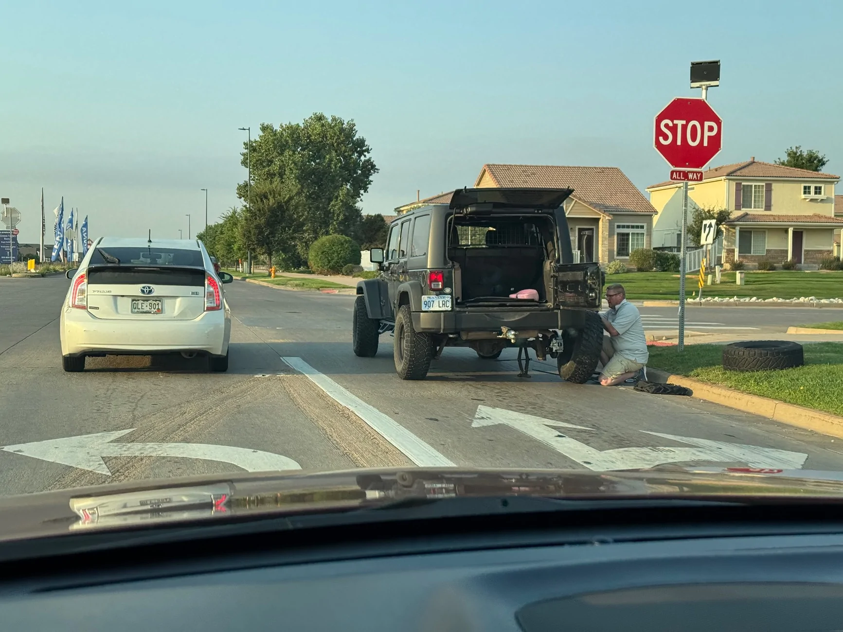 Jeep Wrangler JL Why do you park like this? Clown-small