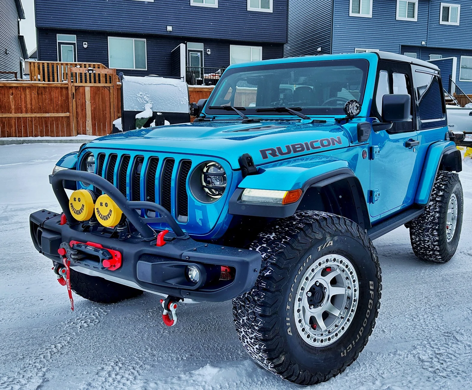 Jeep Wrangler JL Is the 2 door a toy? Enlight517