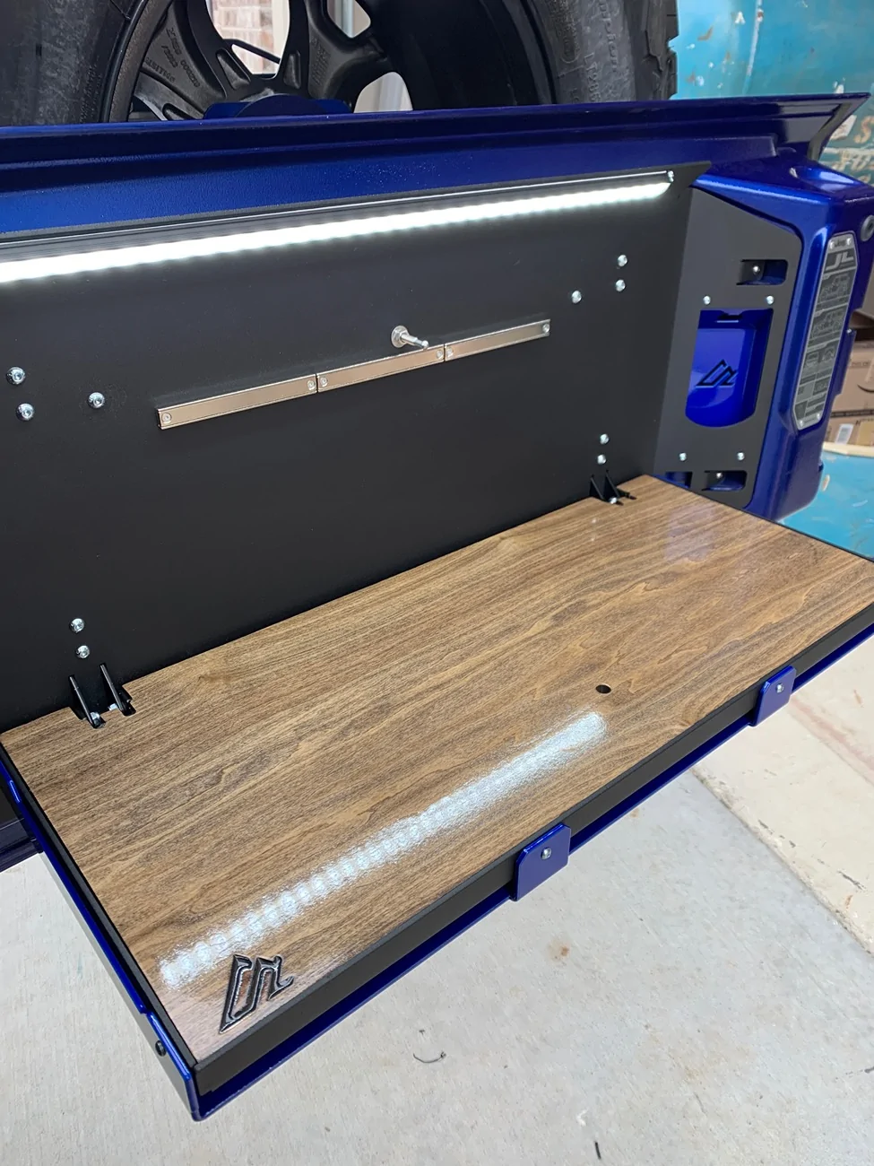 Jeep Wrangler JL Tailgate Table IMG_5527