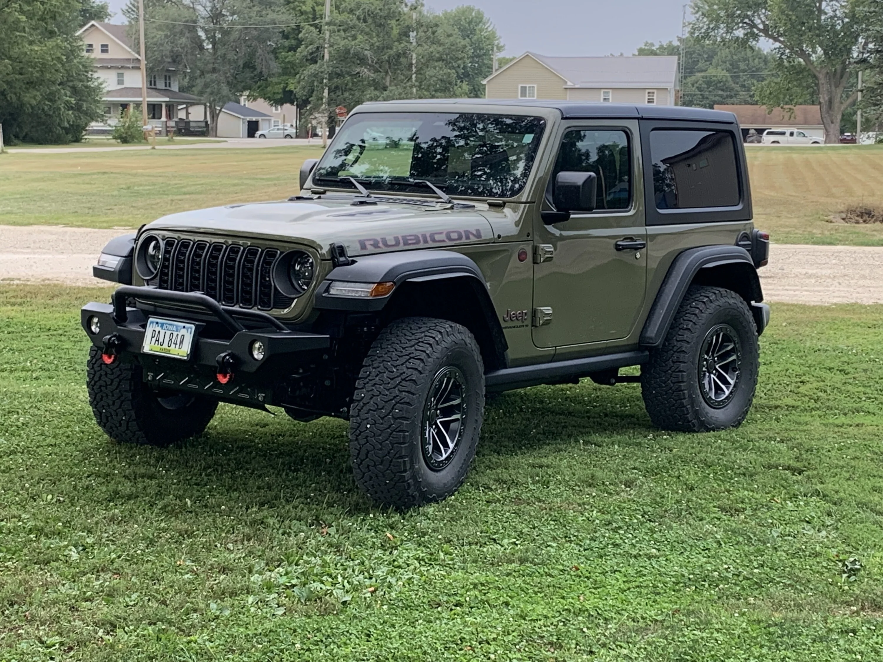 Jeep Wrangler JL RedRock Adventurer front bumper upgrade IMG_4635