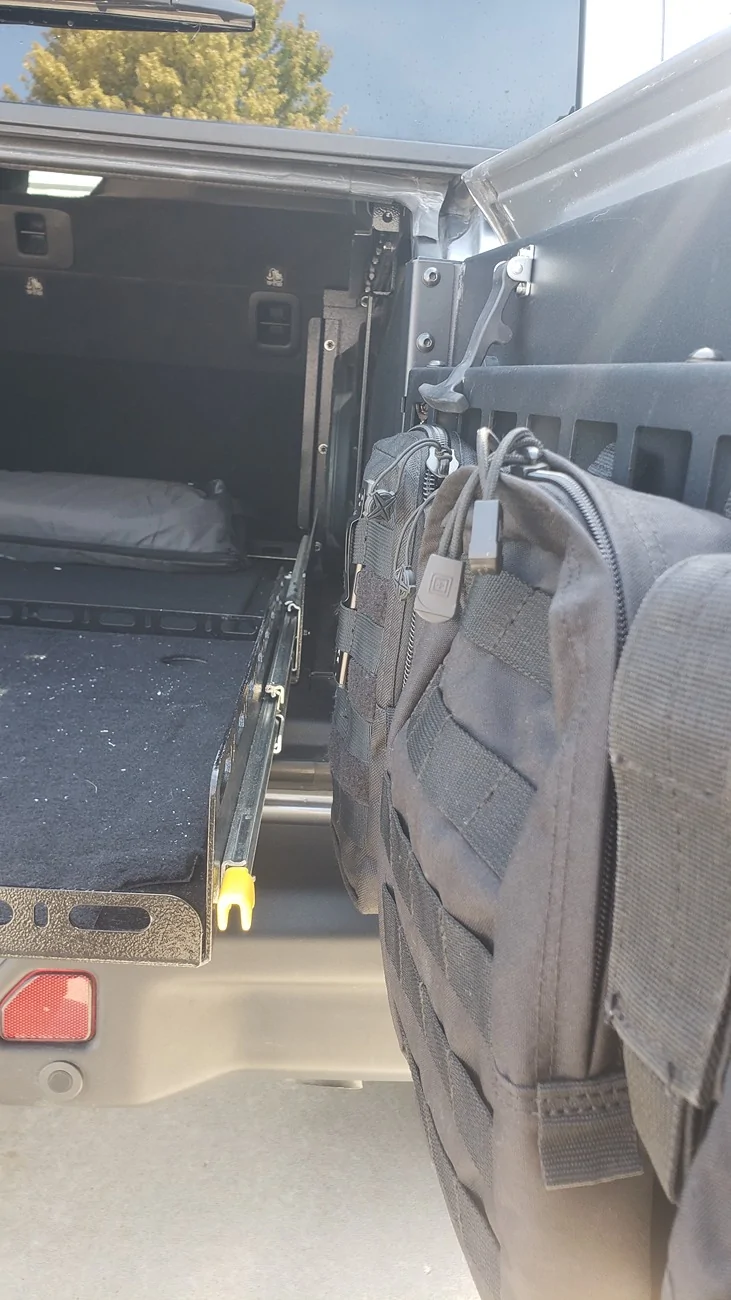 Jeep Wrangler JL Diabolical Slide & JCR Tailgate Table Together? 20250907_152400